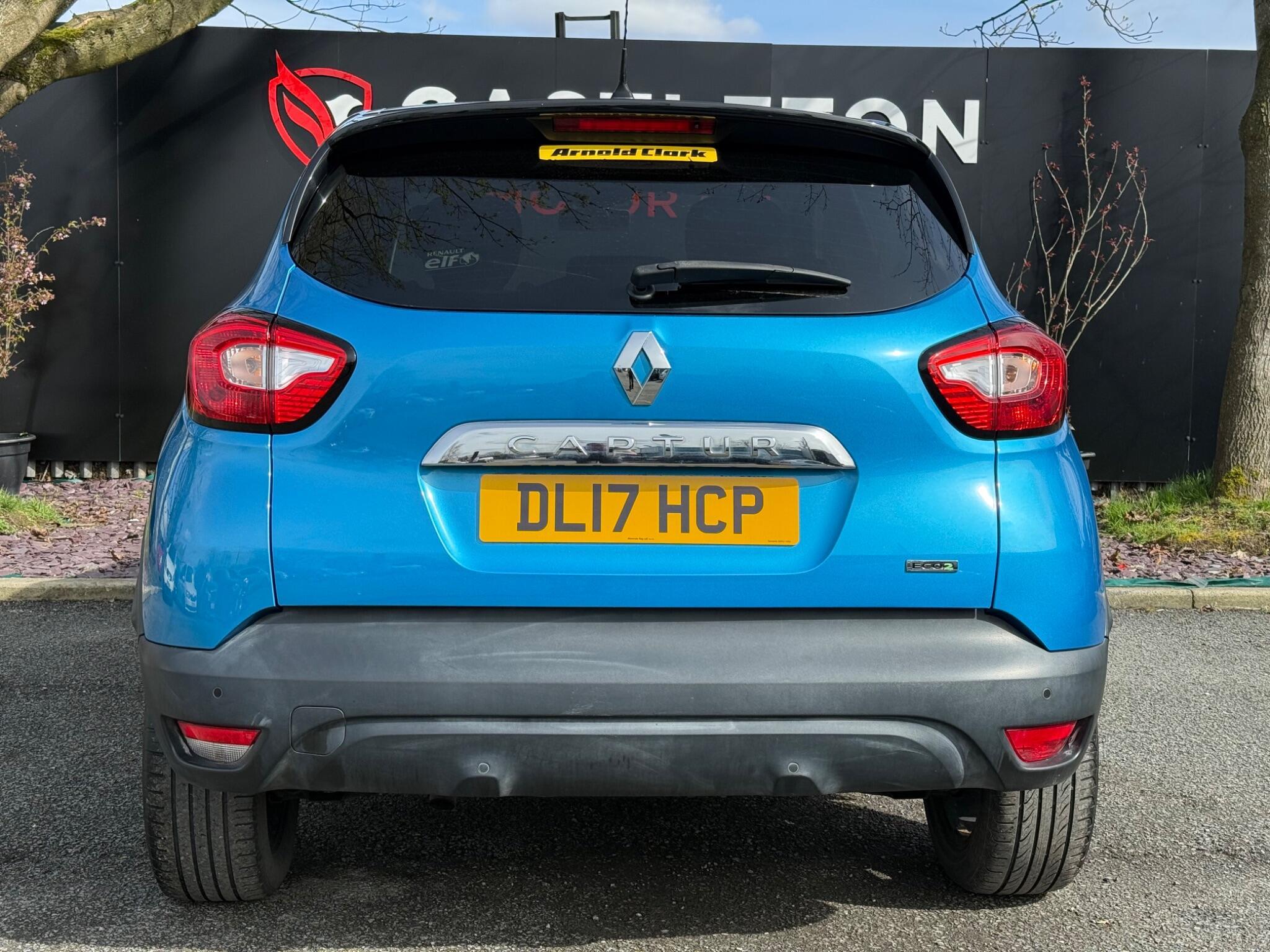 Renault Captur - Image 12