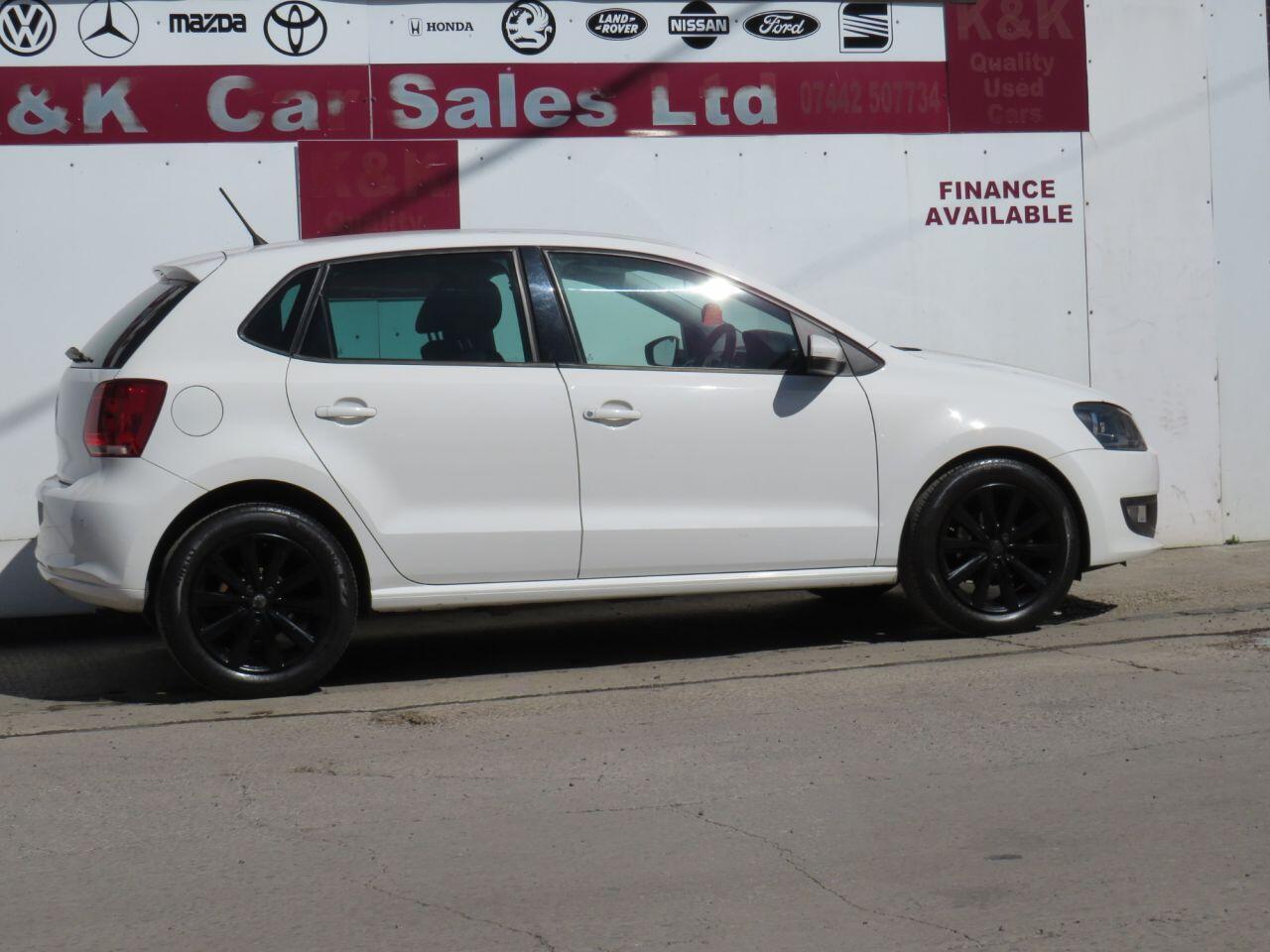 Volkswagen Polo - Image 29