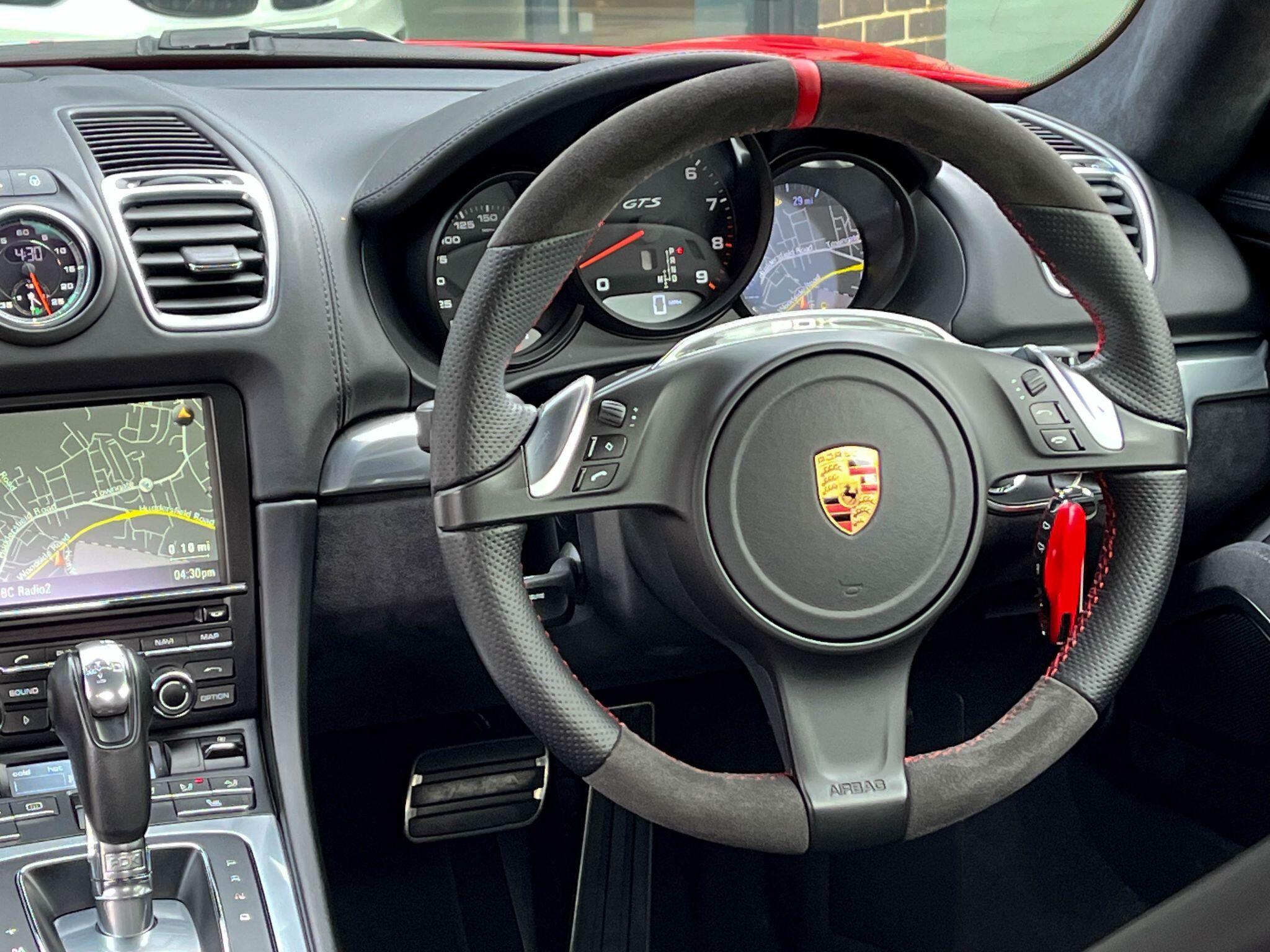 Porsche Cayman - Image 10