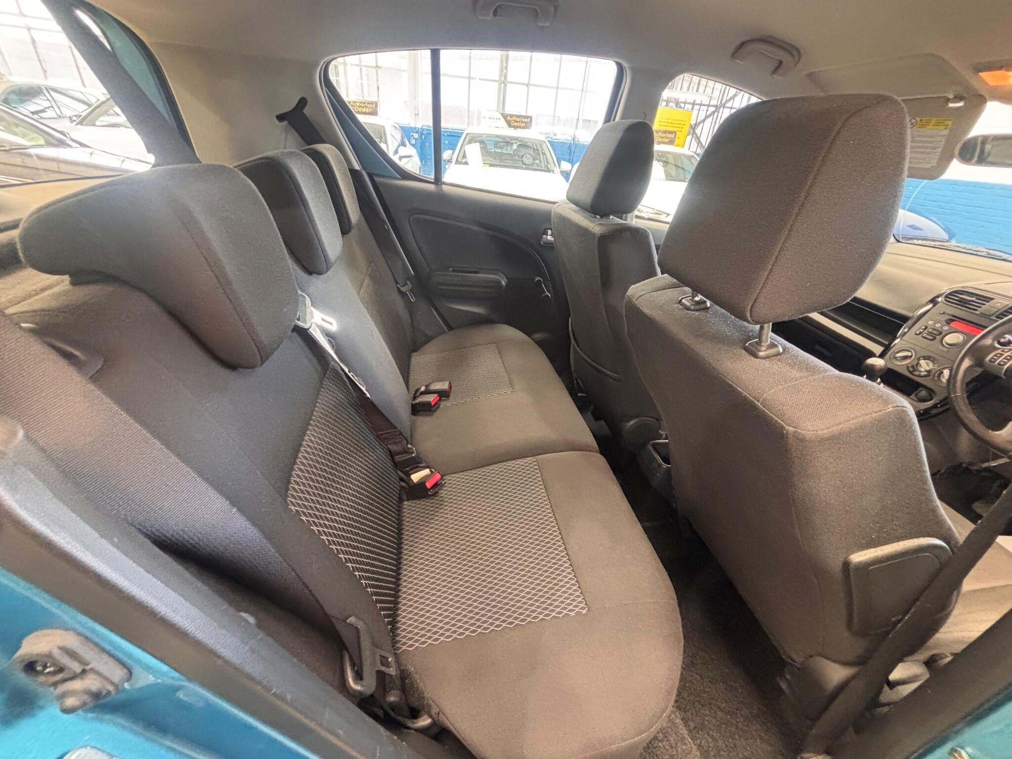 Suzuki Splash - Image 21