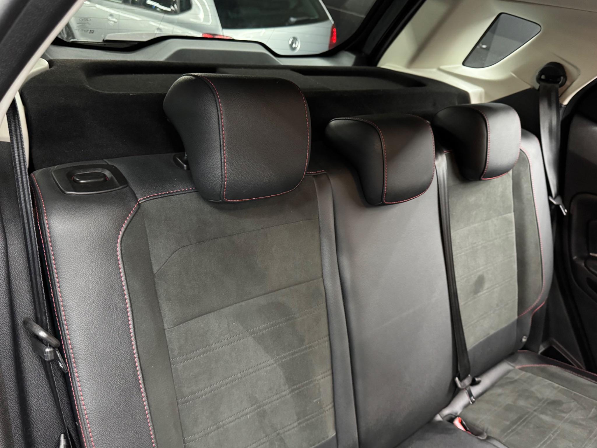 Ford Ecosport - Image 15