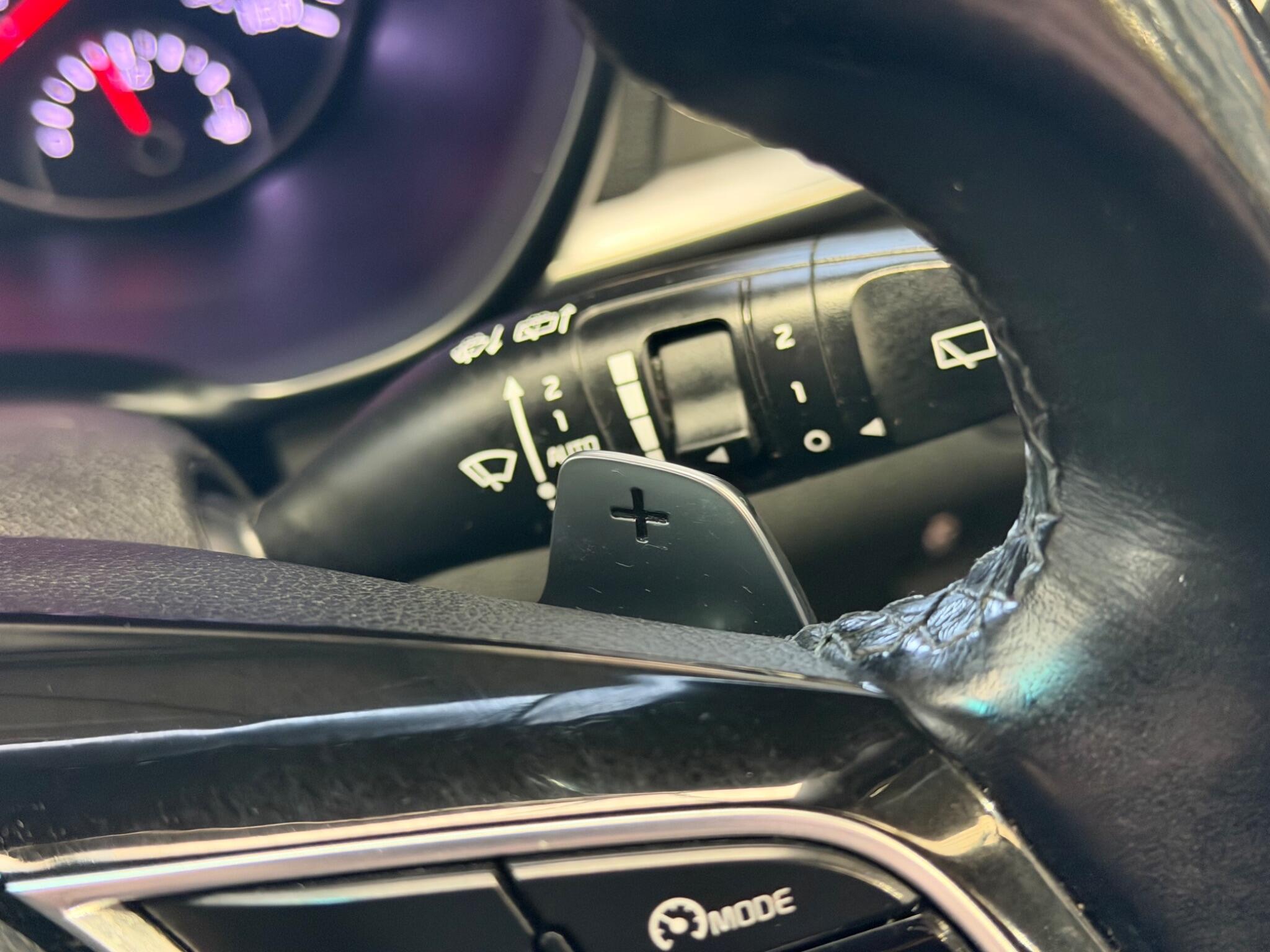 Kia Optima - Image 35
