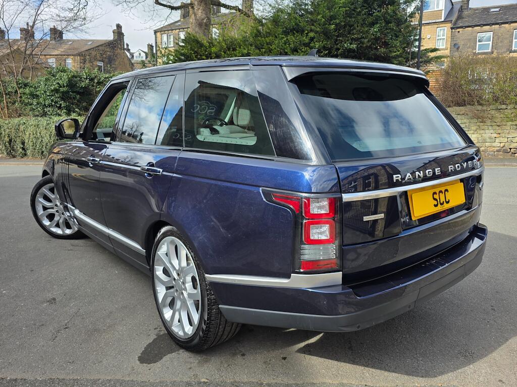 Land Rover Range Rover - Image 2