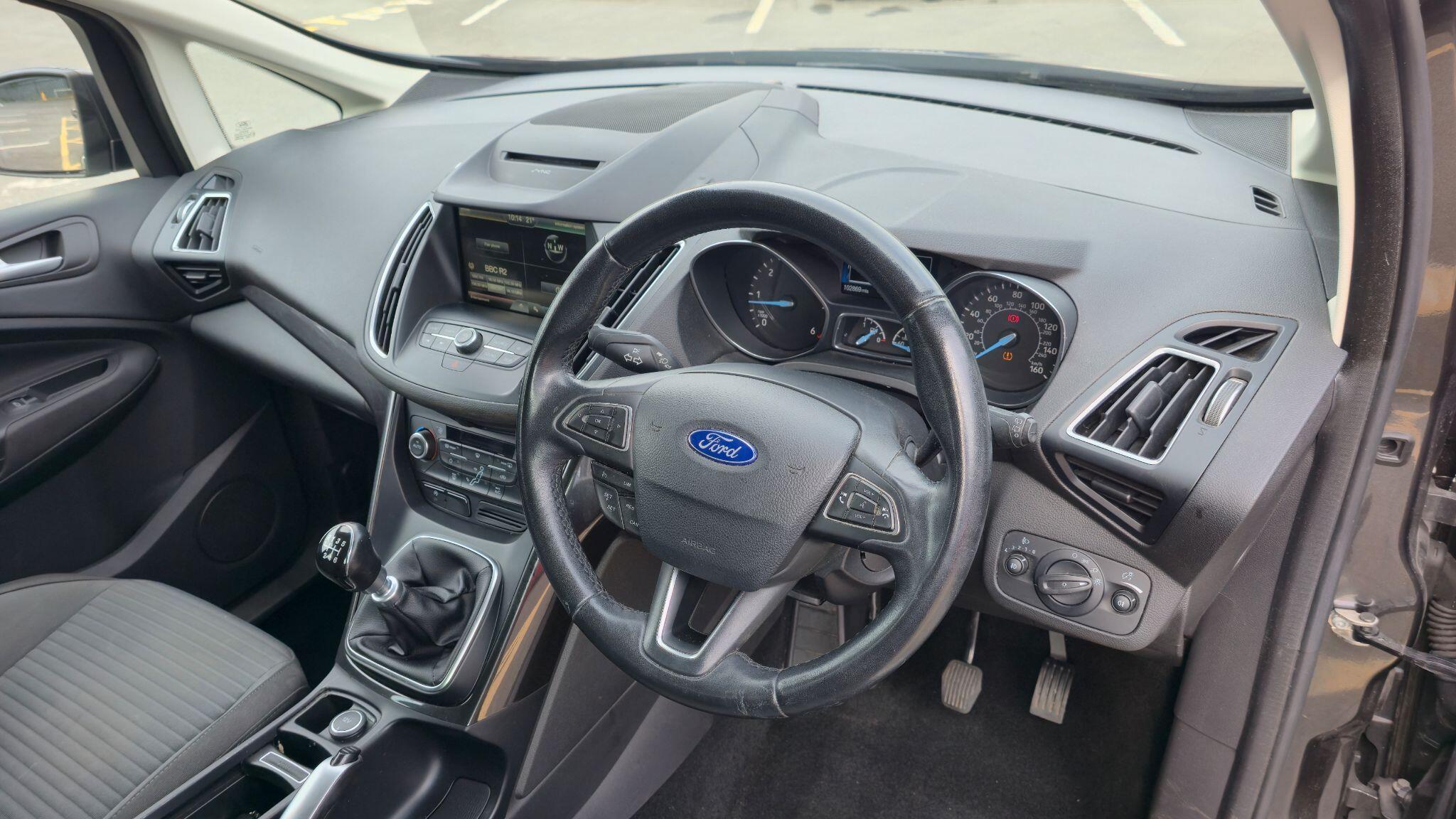 Ford C-MAX - Image 11
