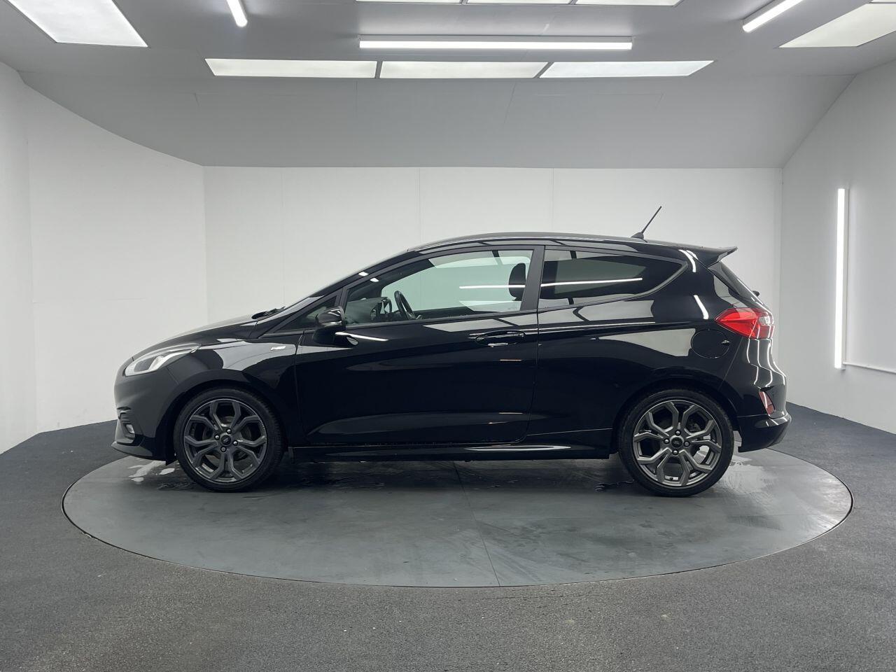 Ford Fiesta - Image 7