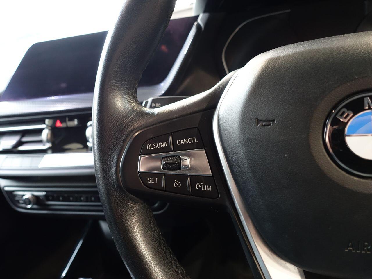 BMW 1 Series - Image 24