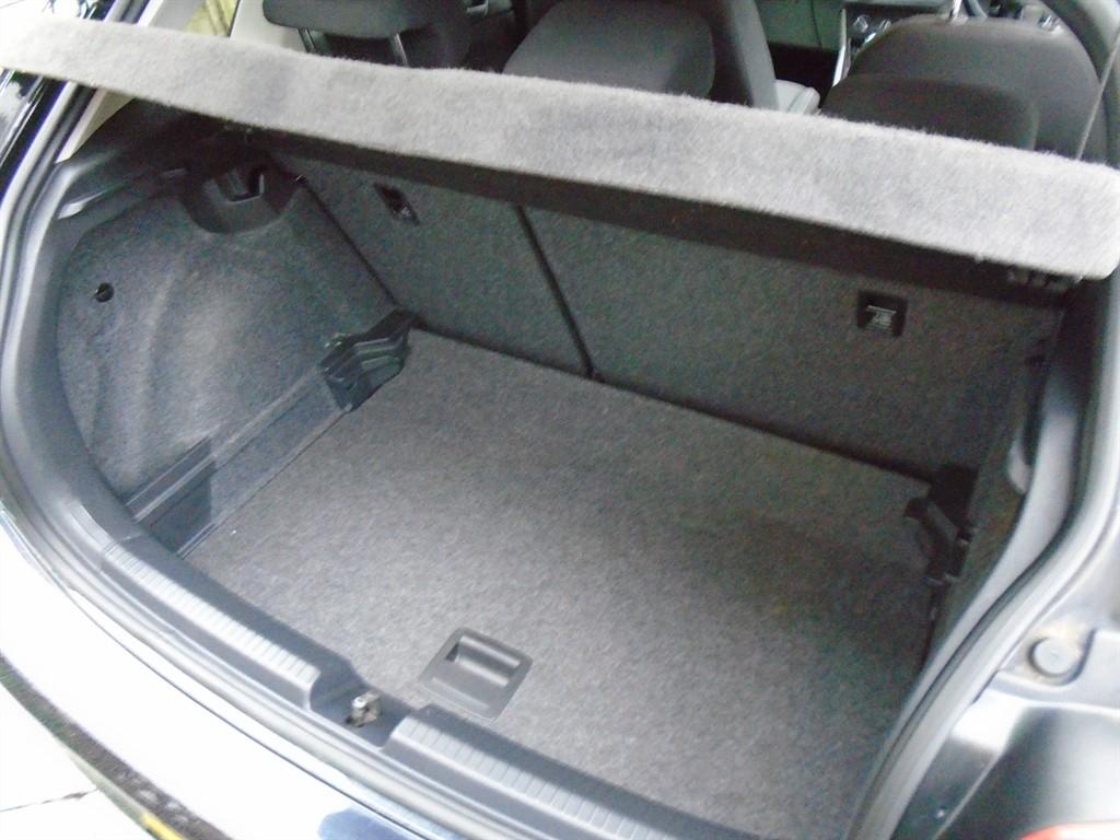 Volkswagen Polo photo 14