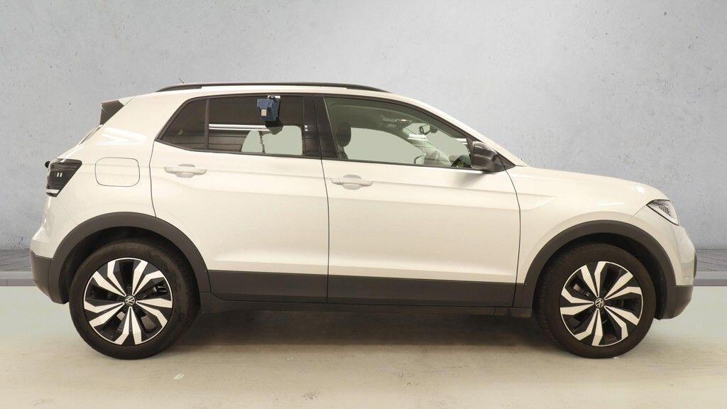Volkswagen T-Cross - Image 8