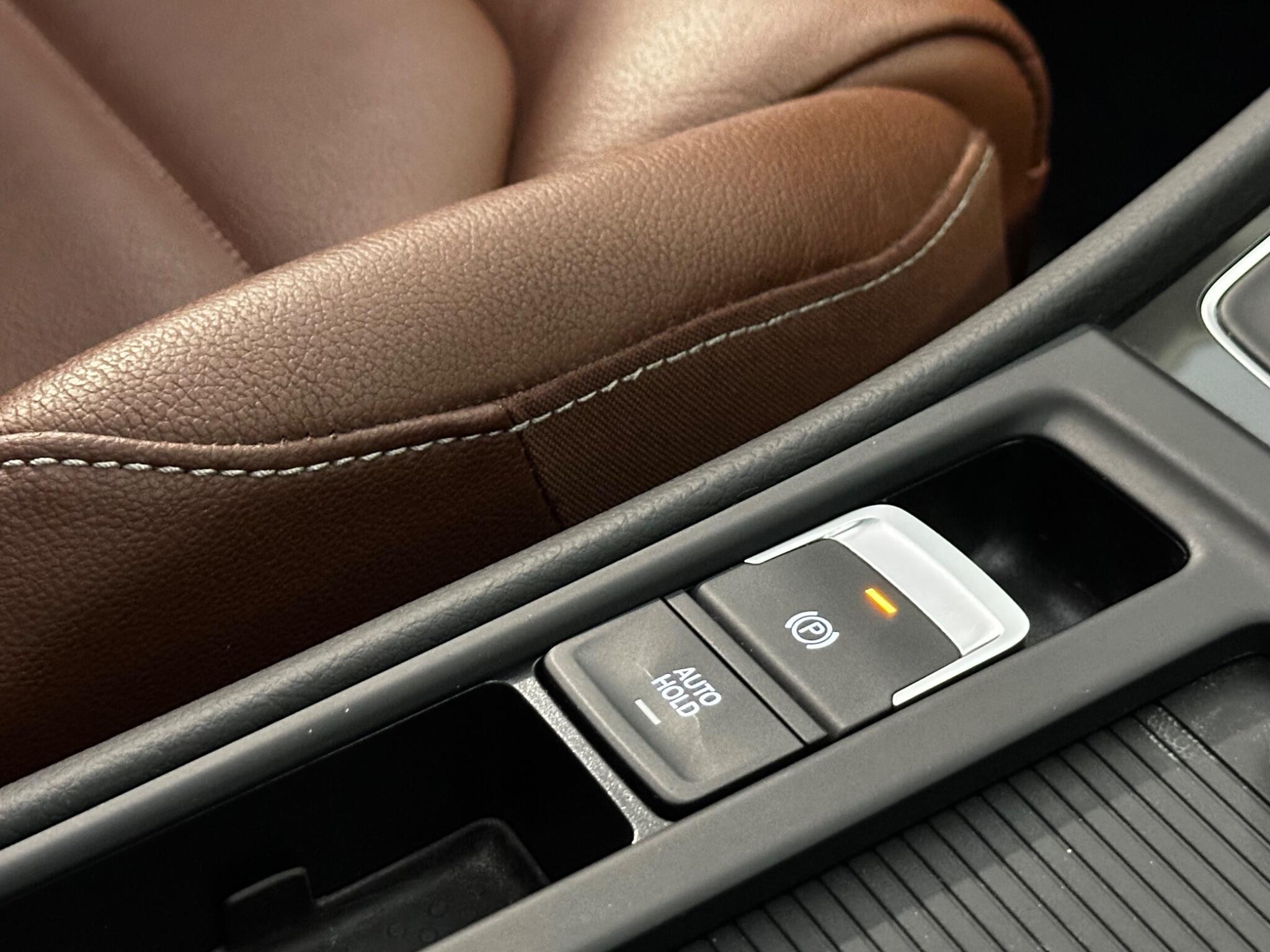 Volkswagen Golf - Image 38