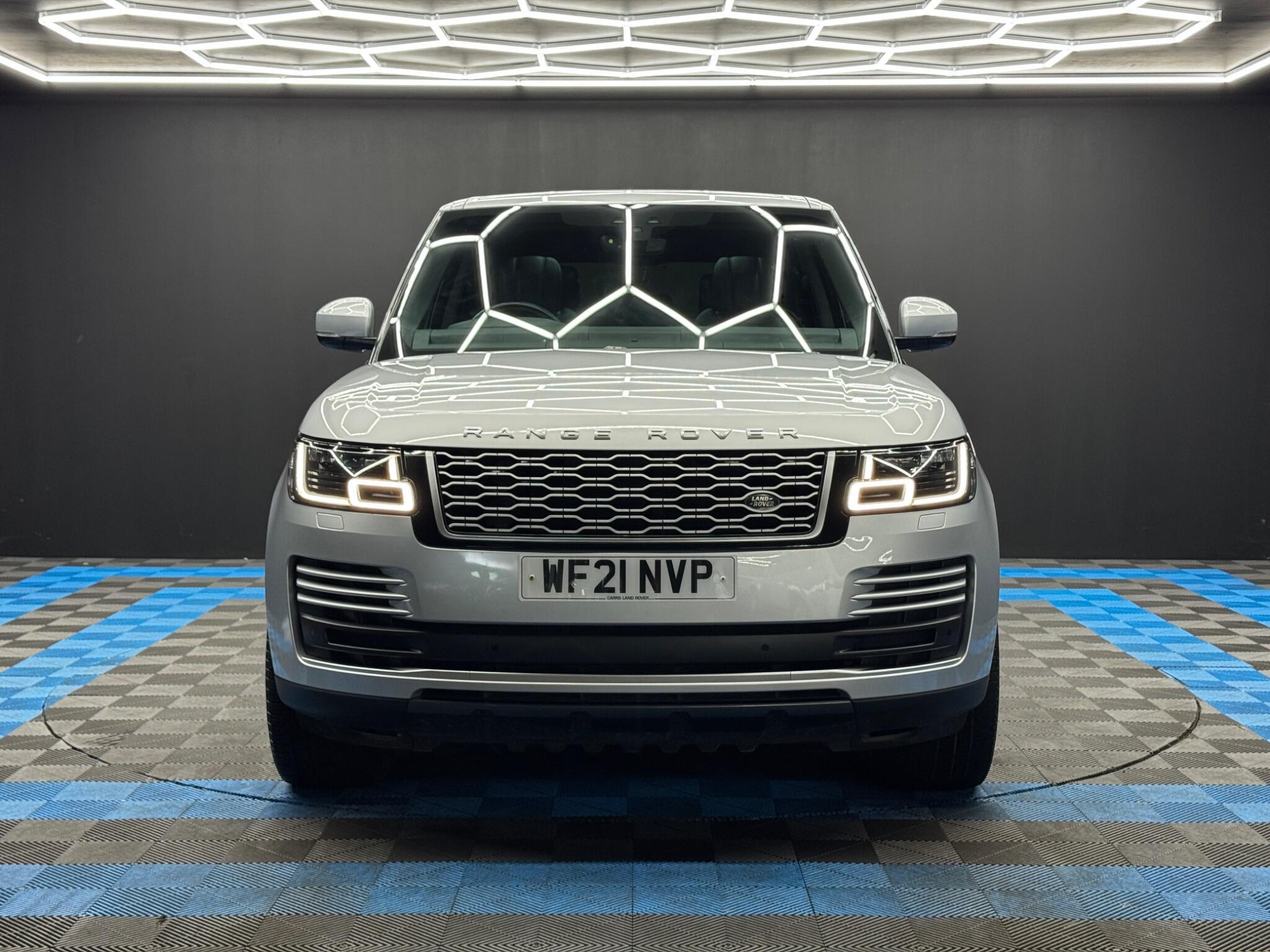 Land Rover Range Rover - Image 2