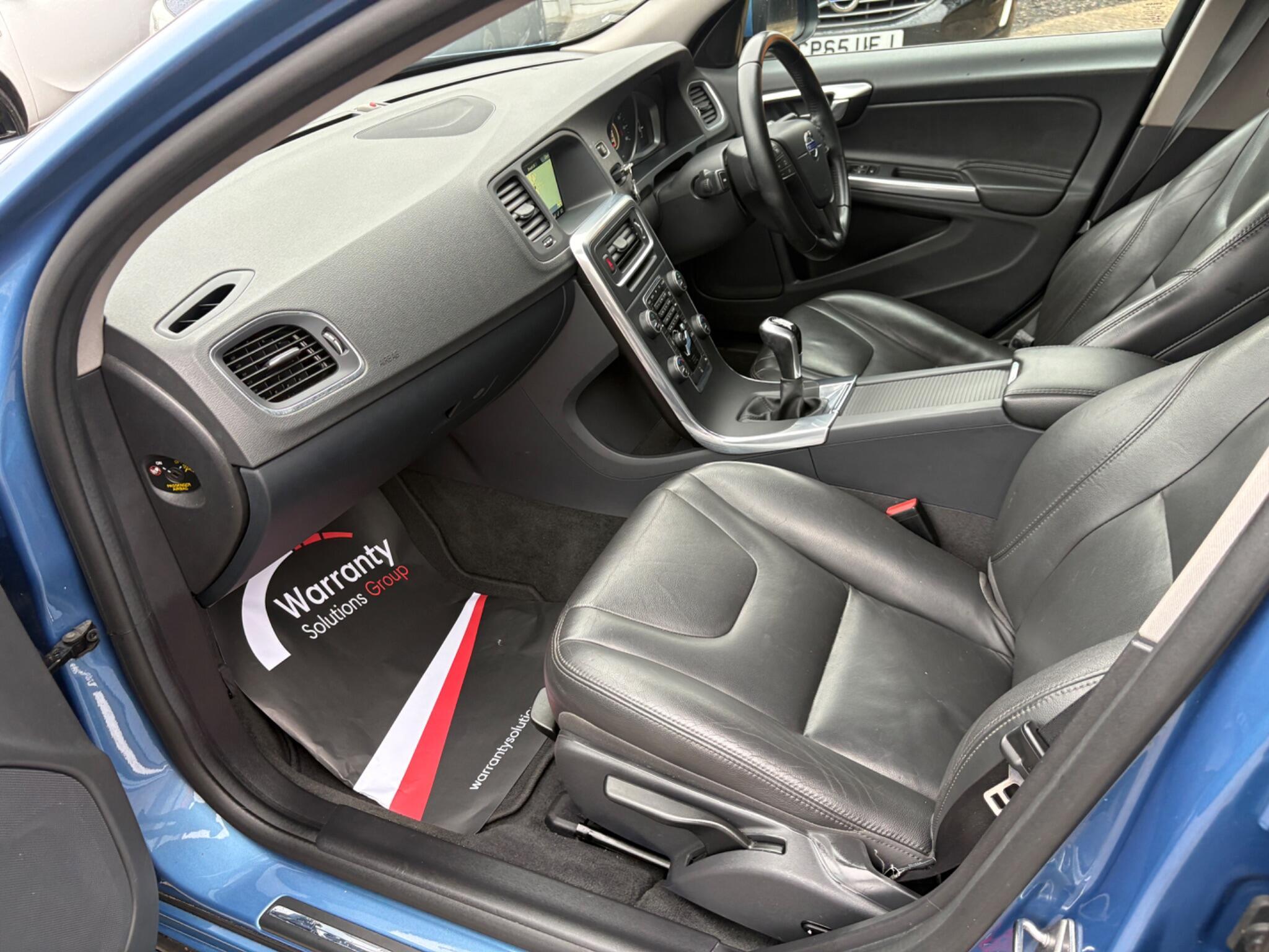 Volvo V60 - Image 18