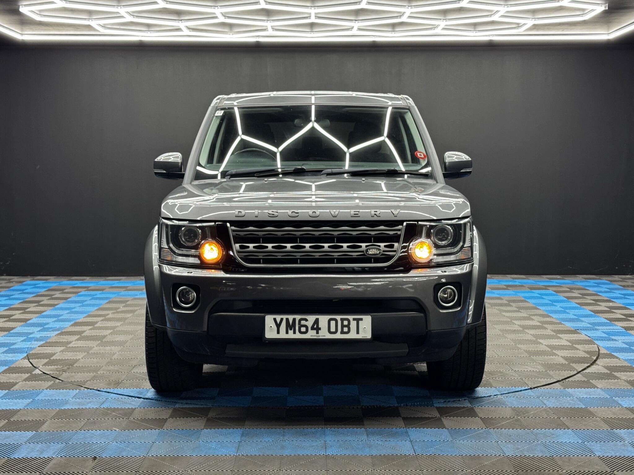 Land Rover DISCOVERY 4 - Image 2