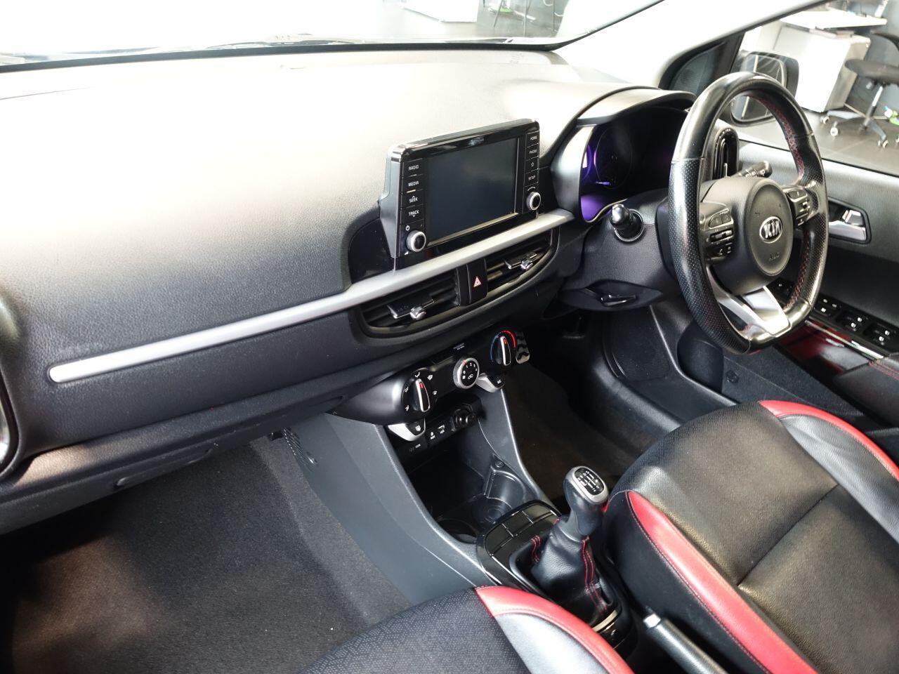 Kia Picanto - Image 11