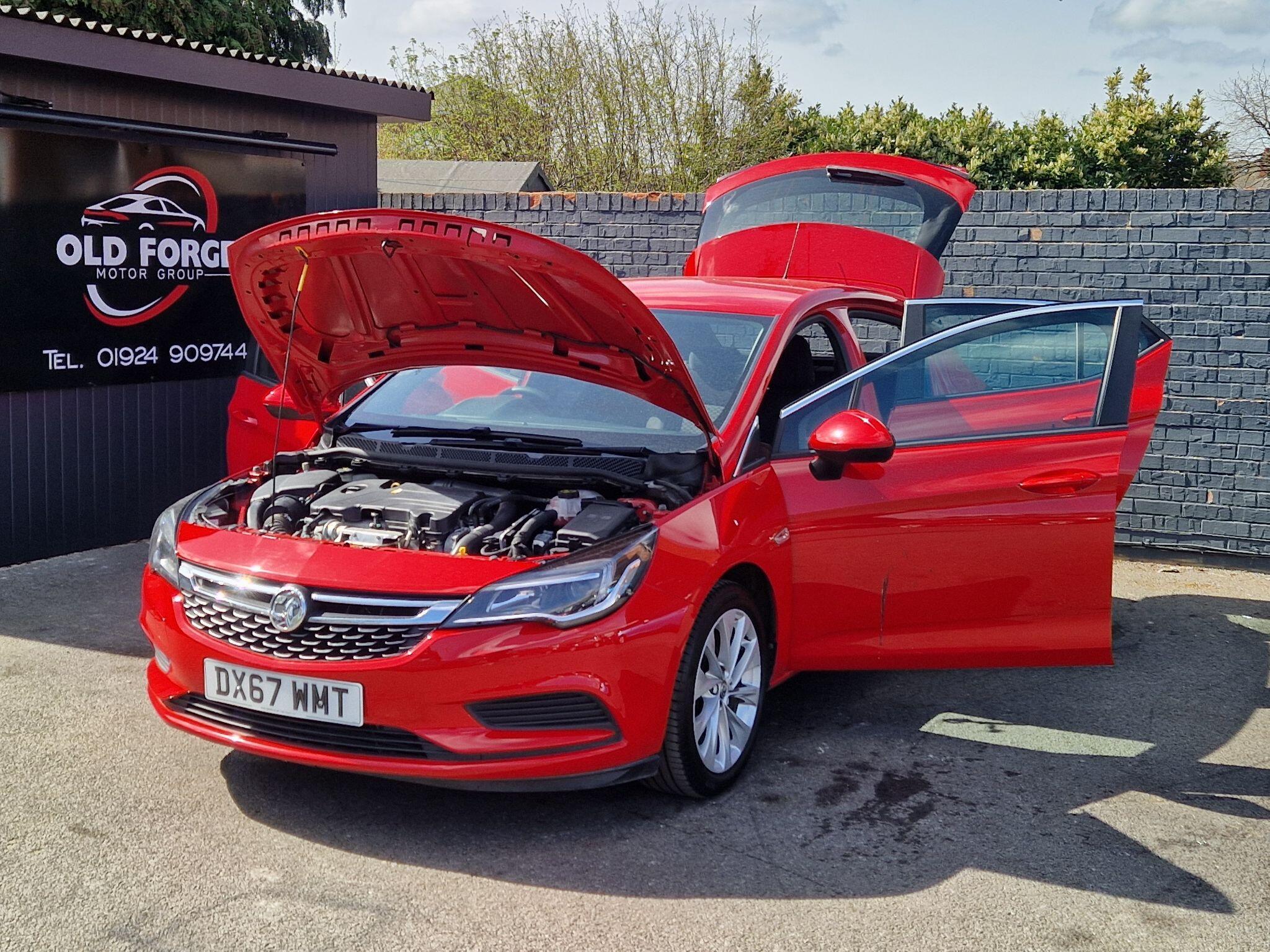 Vauxhall Astra - Image 14