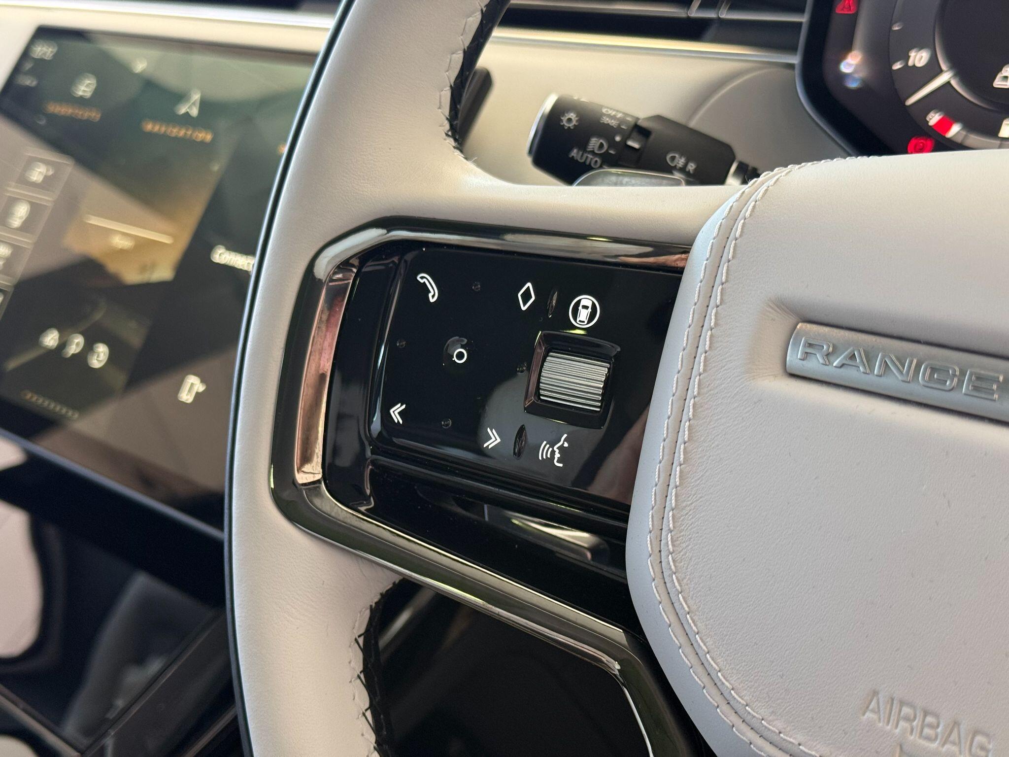 Land Rover RANGE ROVER SPORT - Image 8