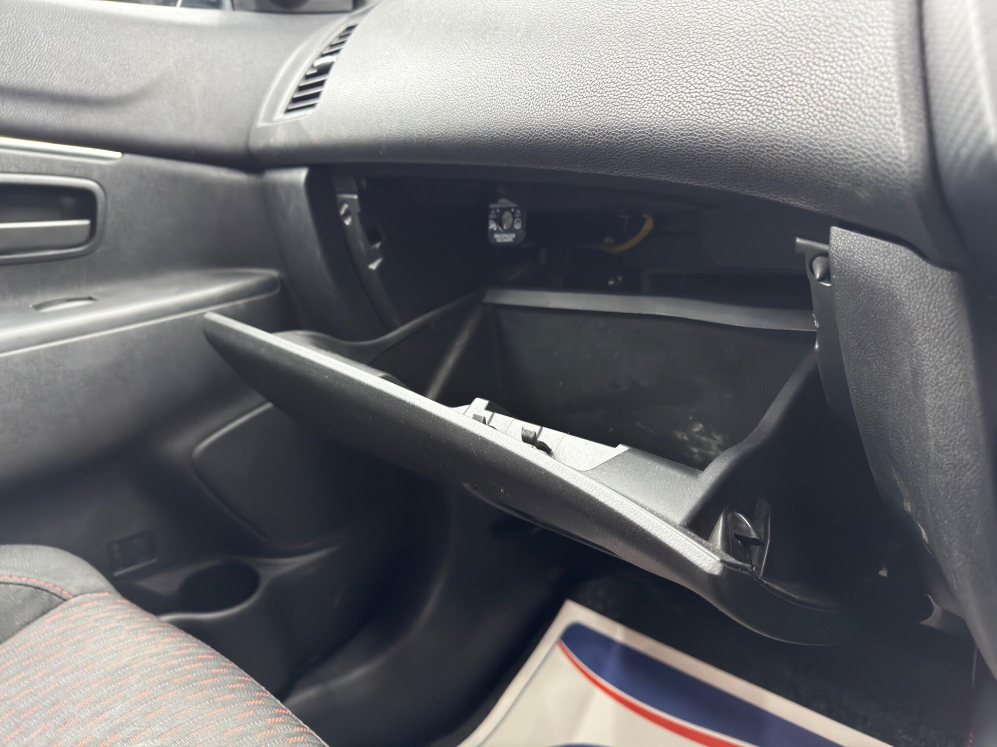 Mitsubishi ASX - Image 29