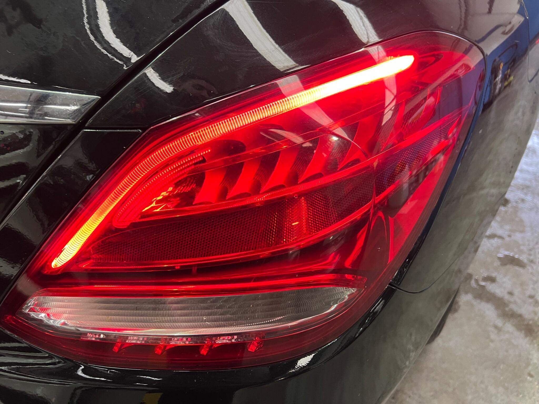 Mercedes C Class - Image 31