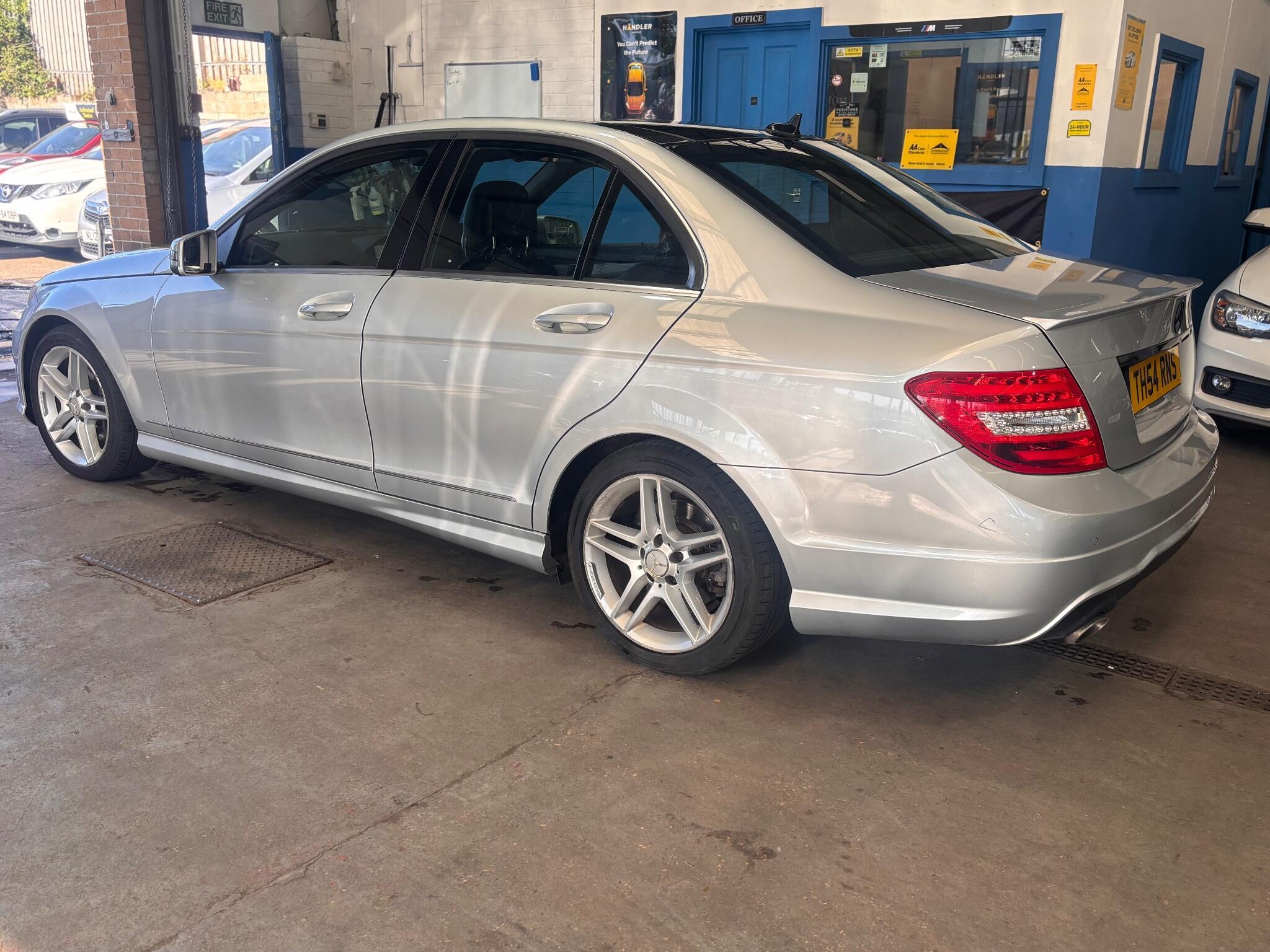 Mercedes C Class - Image 13