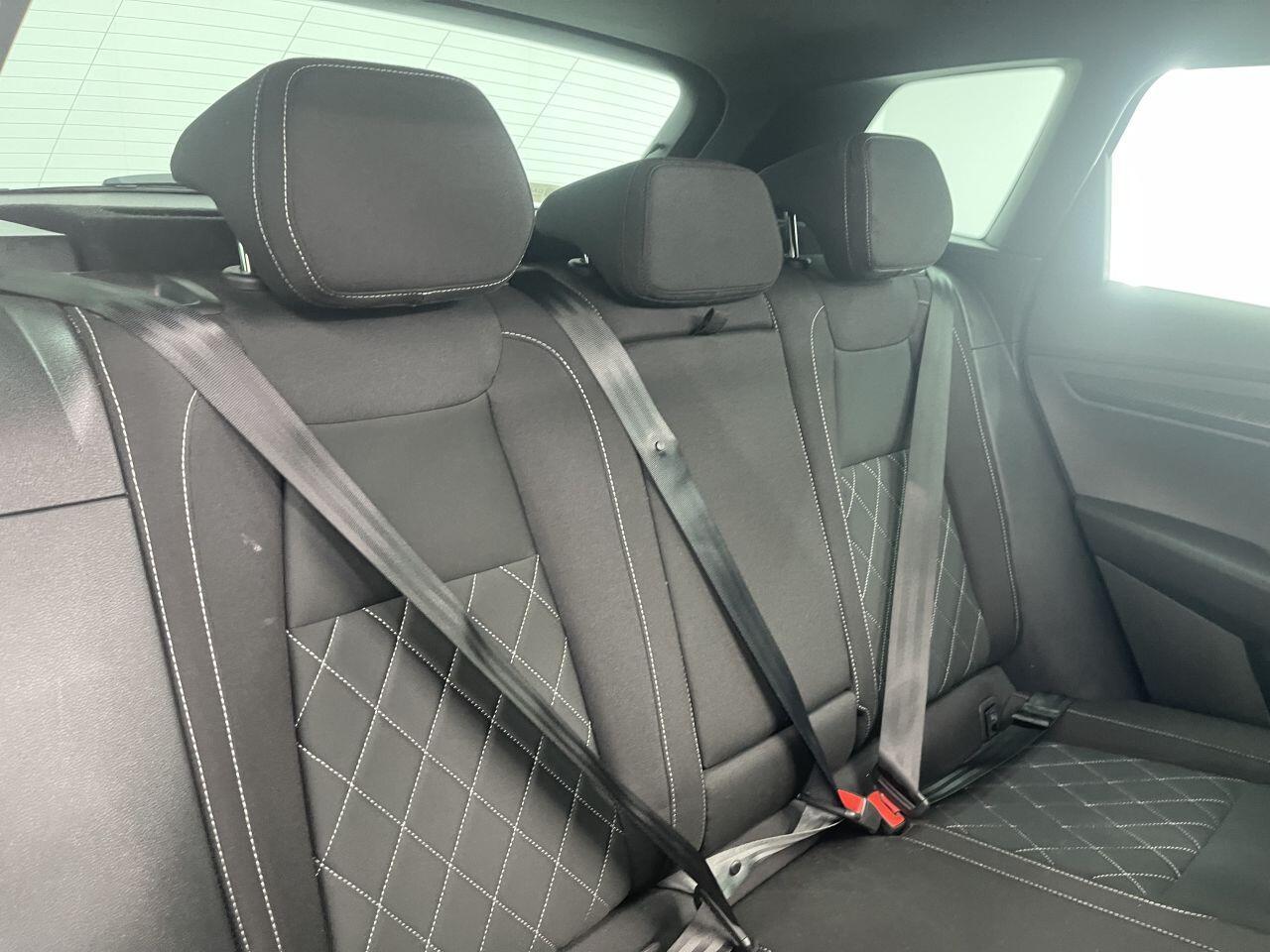 Skoda Karoq - Image 17