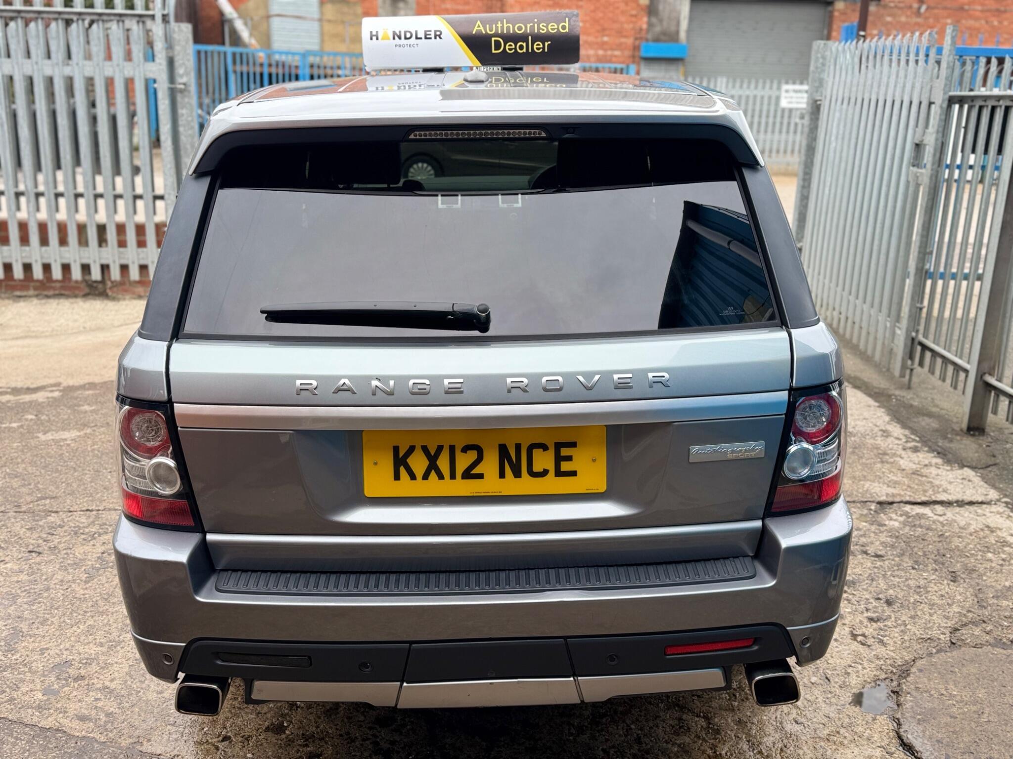 Land Rover RANGE ROVER SPORT - Image 18