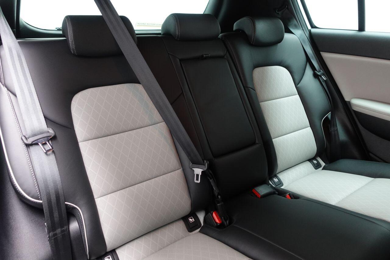 Kia Sportage - Image 28