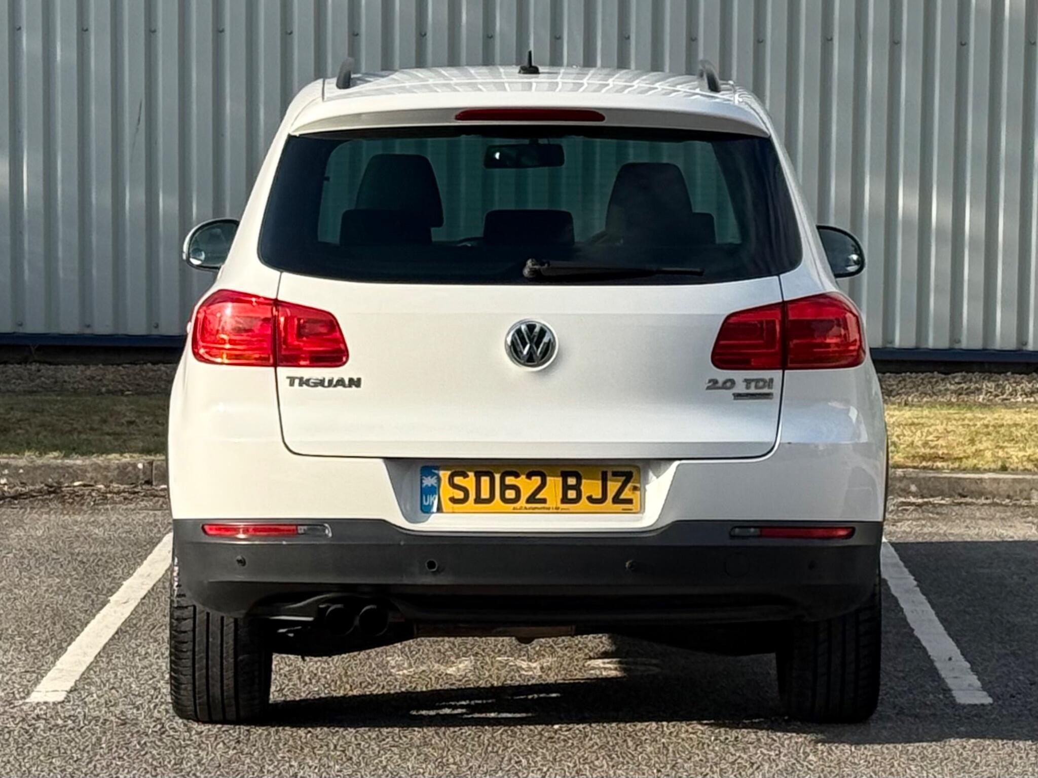 Volkswagen Tiguan - Image 14