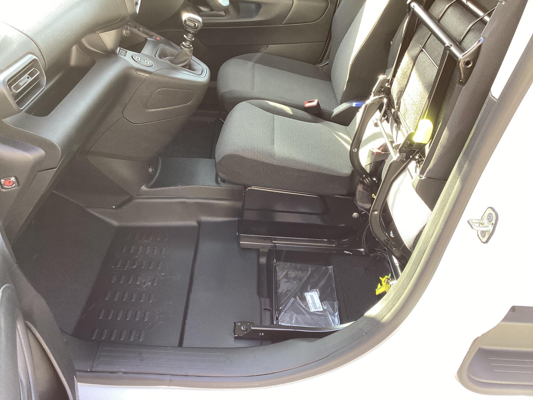 Peugeot Partner - Image 20