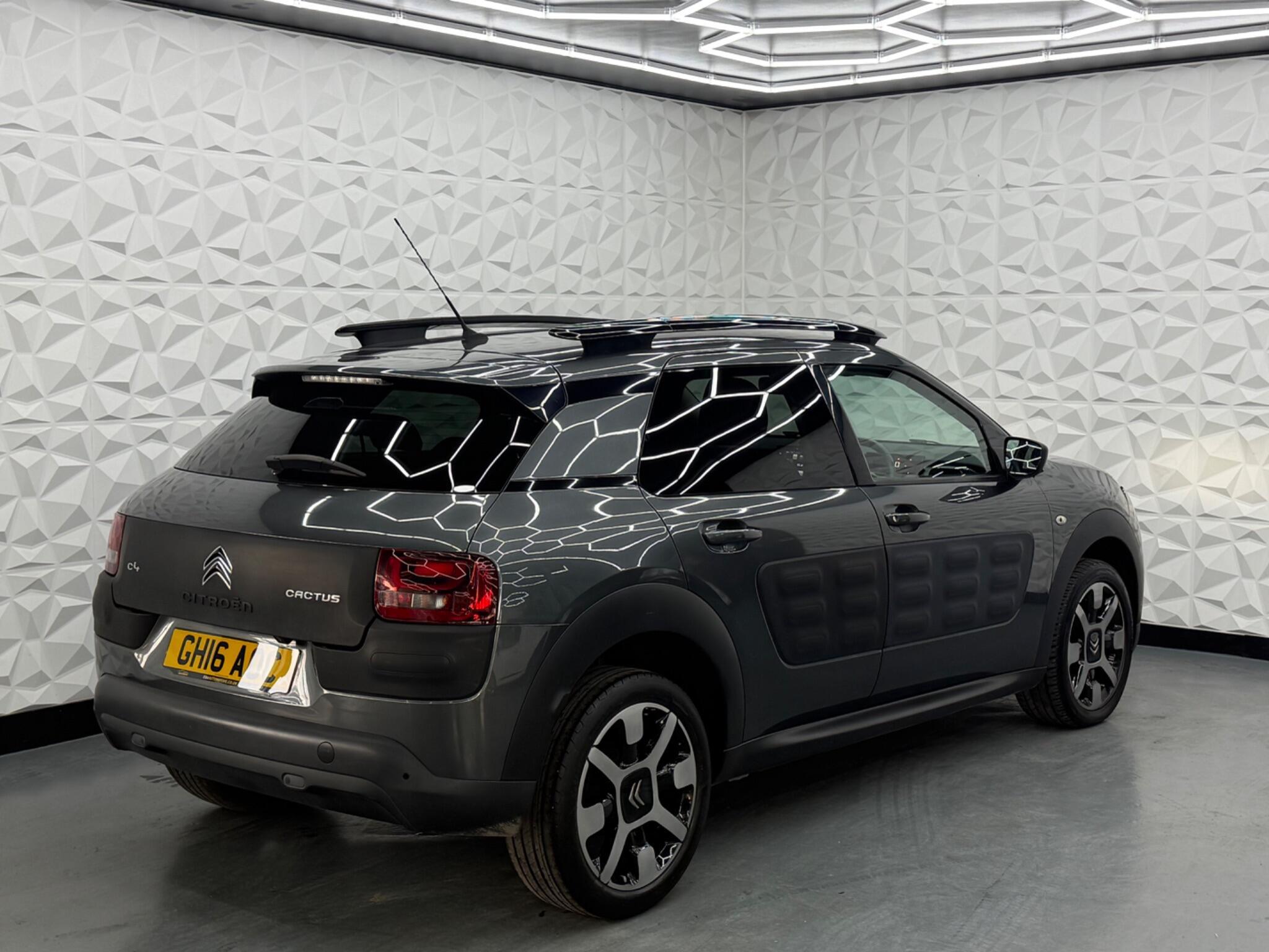 Citroen C4 Cactus - Image 9