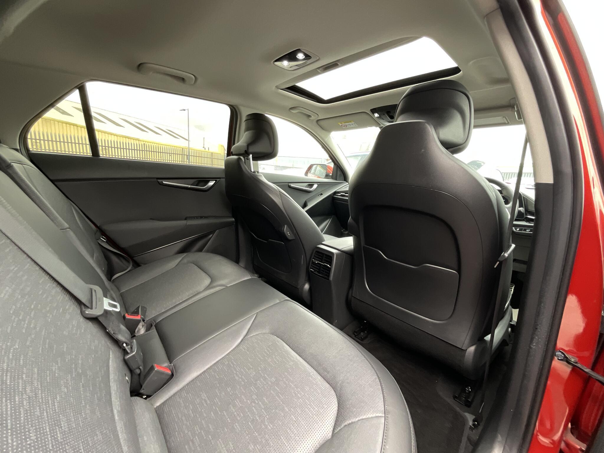 Kia Niro - Image 10