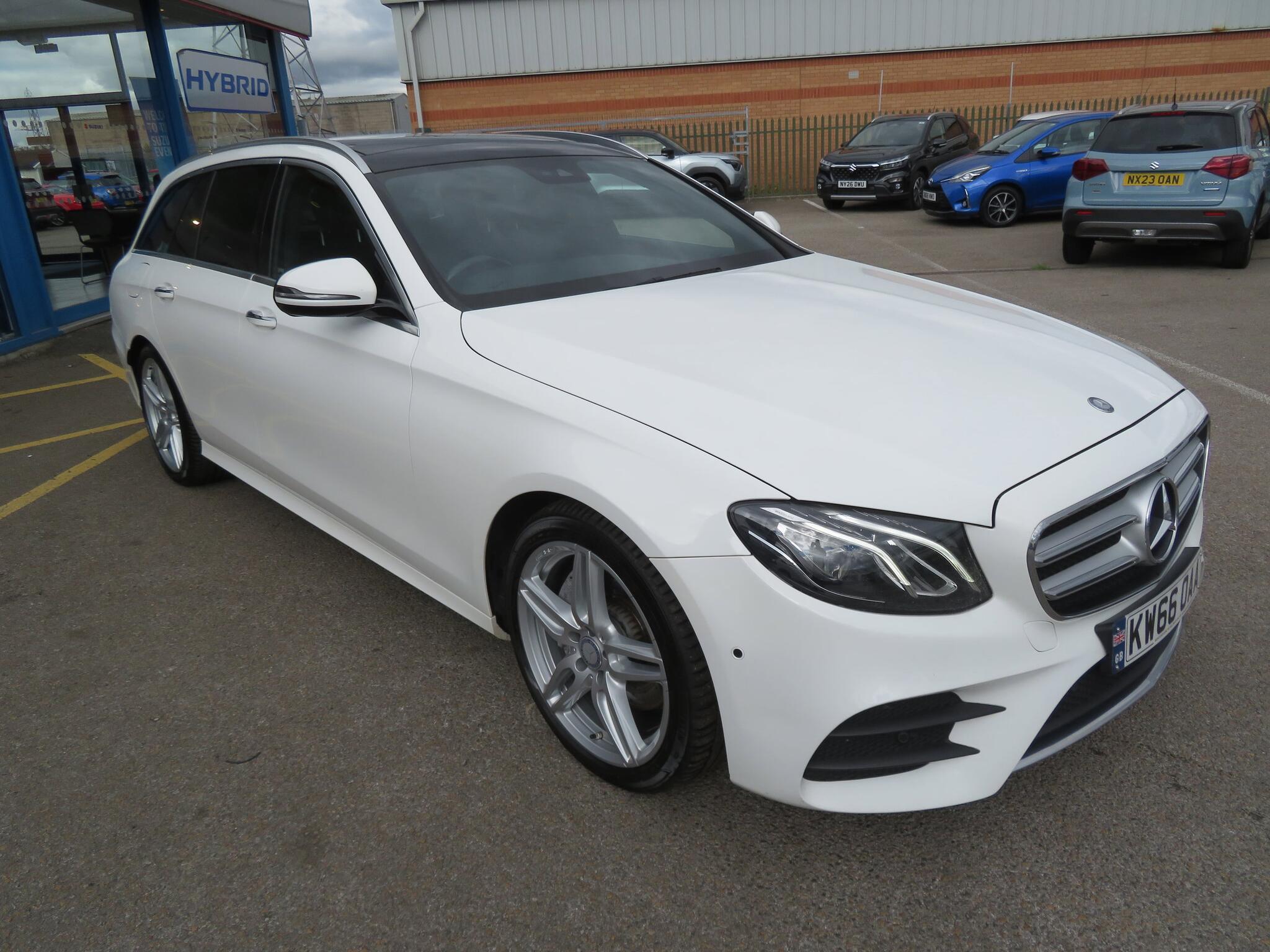 Mercedes E Class - Image 13