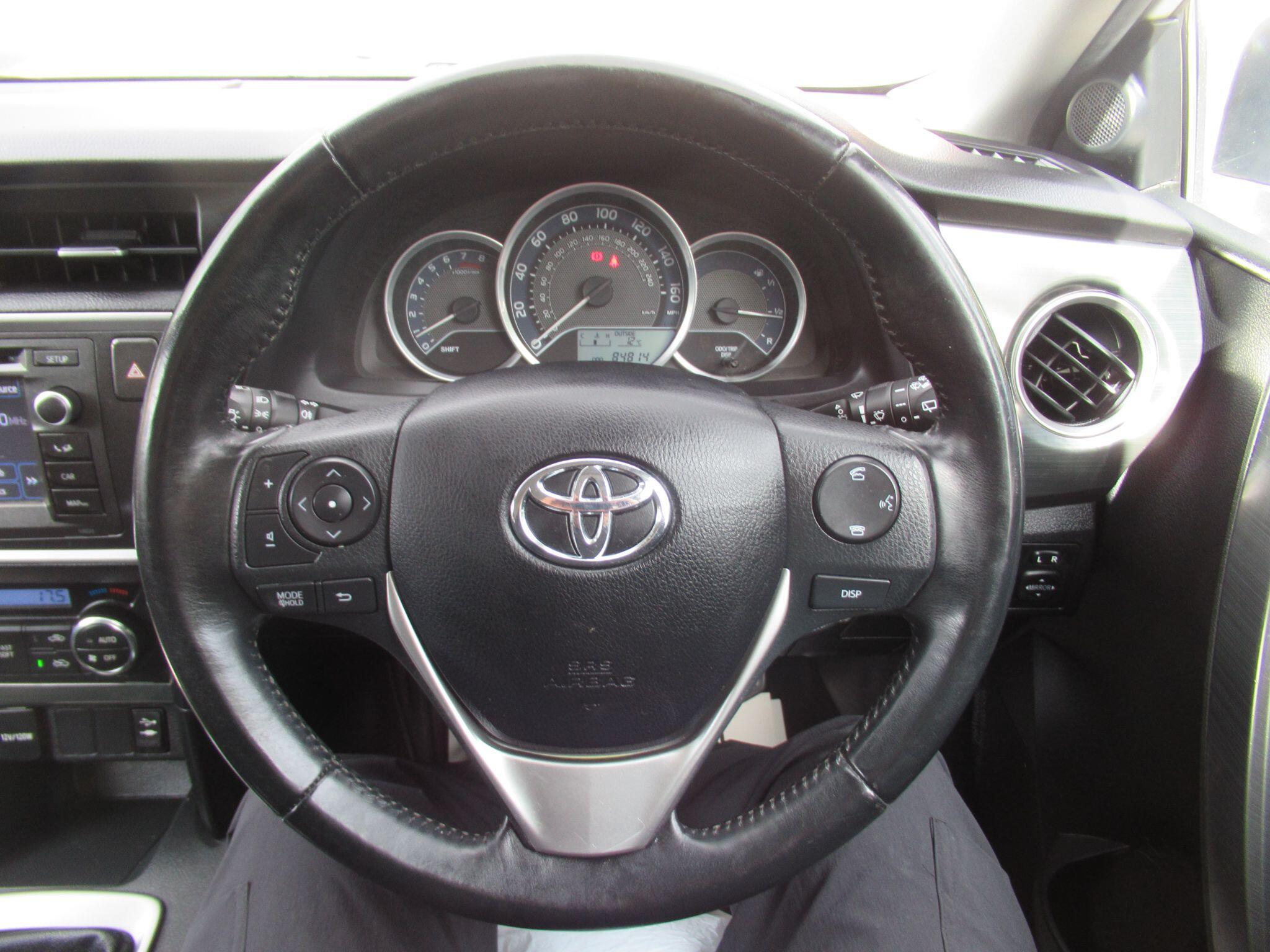 Toyota Auris - Image 20