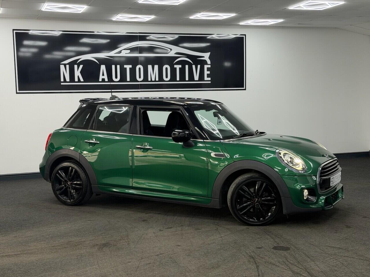 MINI Hatch - Image 2
