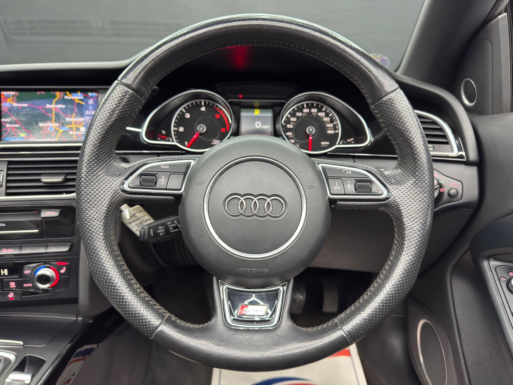 Audi A5 CABRIOLET - Image 18