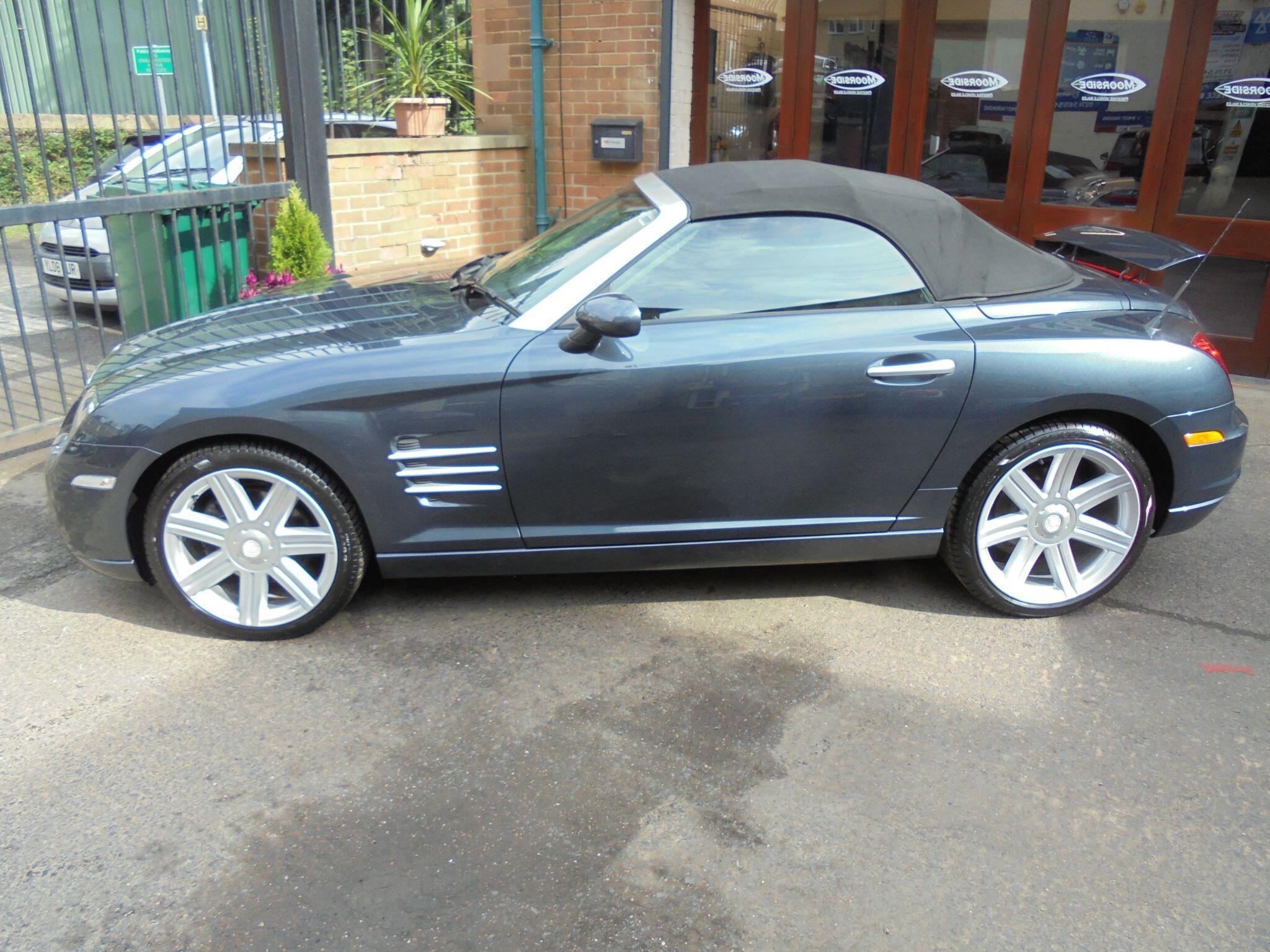 Chrysler Crossfire - Image 9