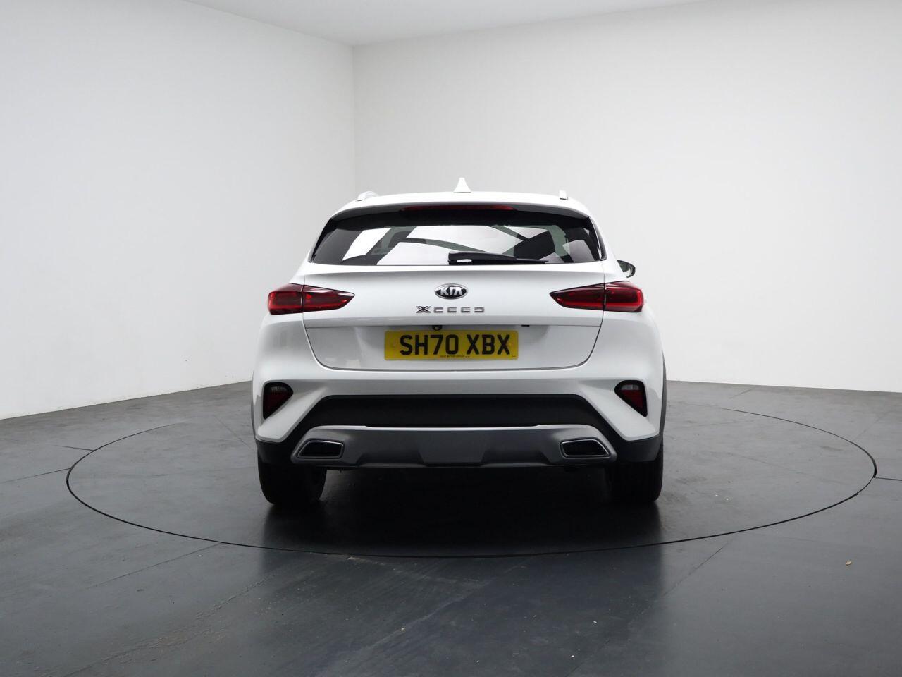 Kia XCeed - Image 11