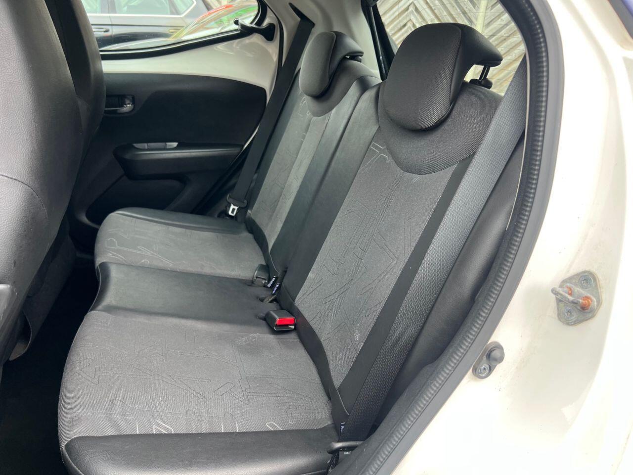 Toyota Aygo - Image 29