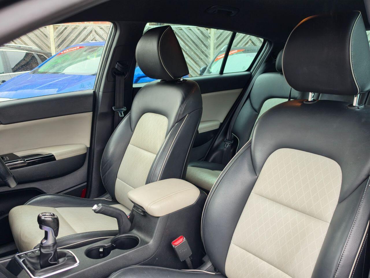 Kia Sportage - Image 15