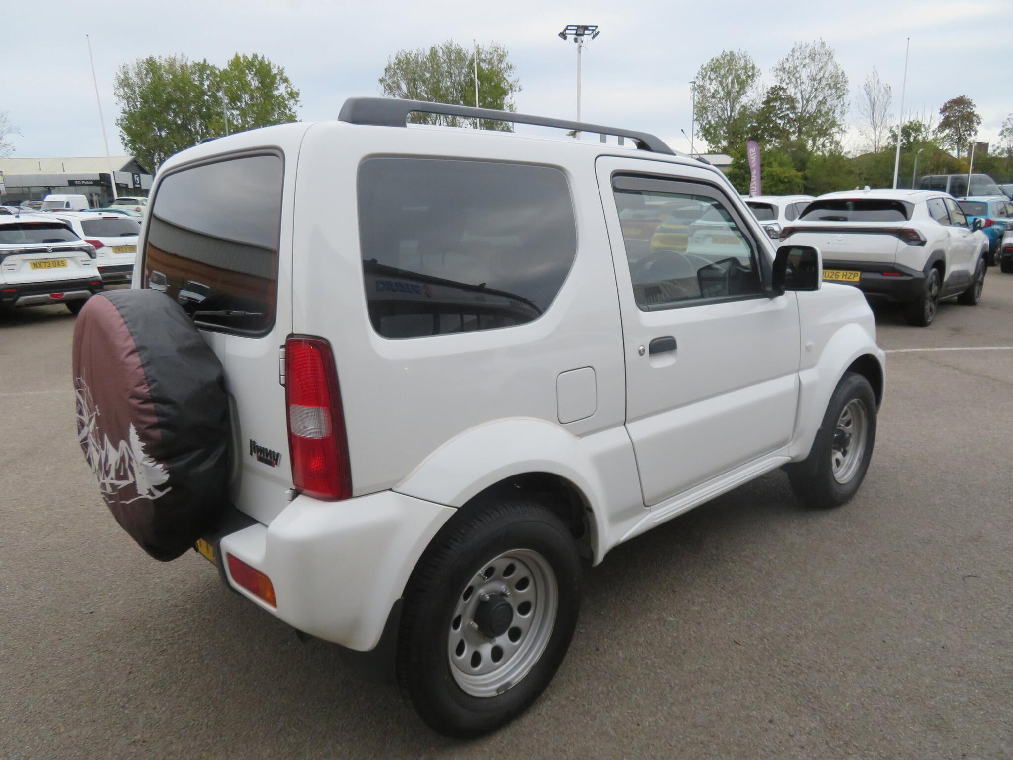 Suzuki Jimny - Image 6