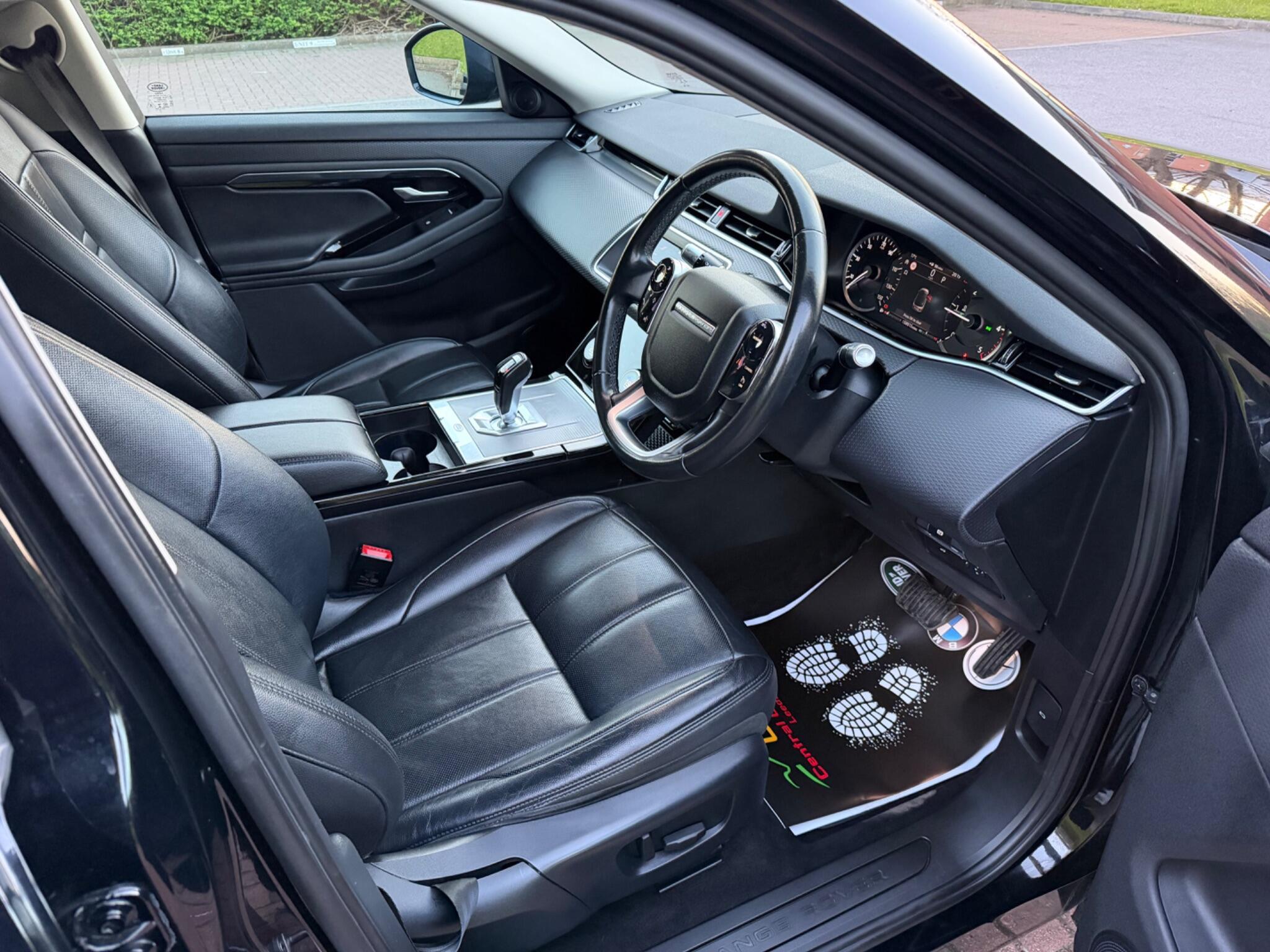 Land Rover Range Rover Evoque - Image 36