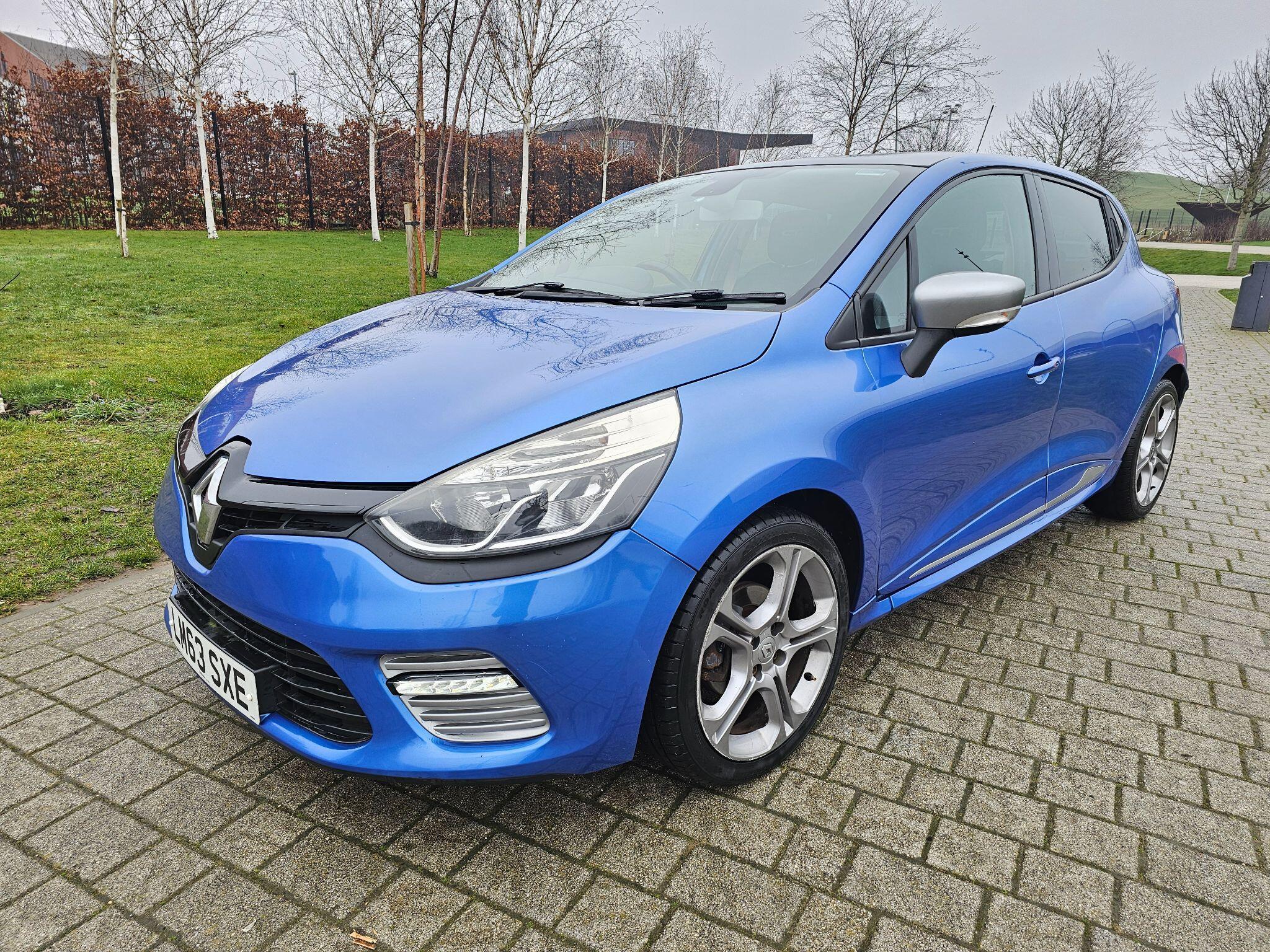 Renault Clio - Image 12