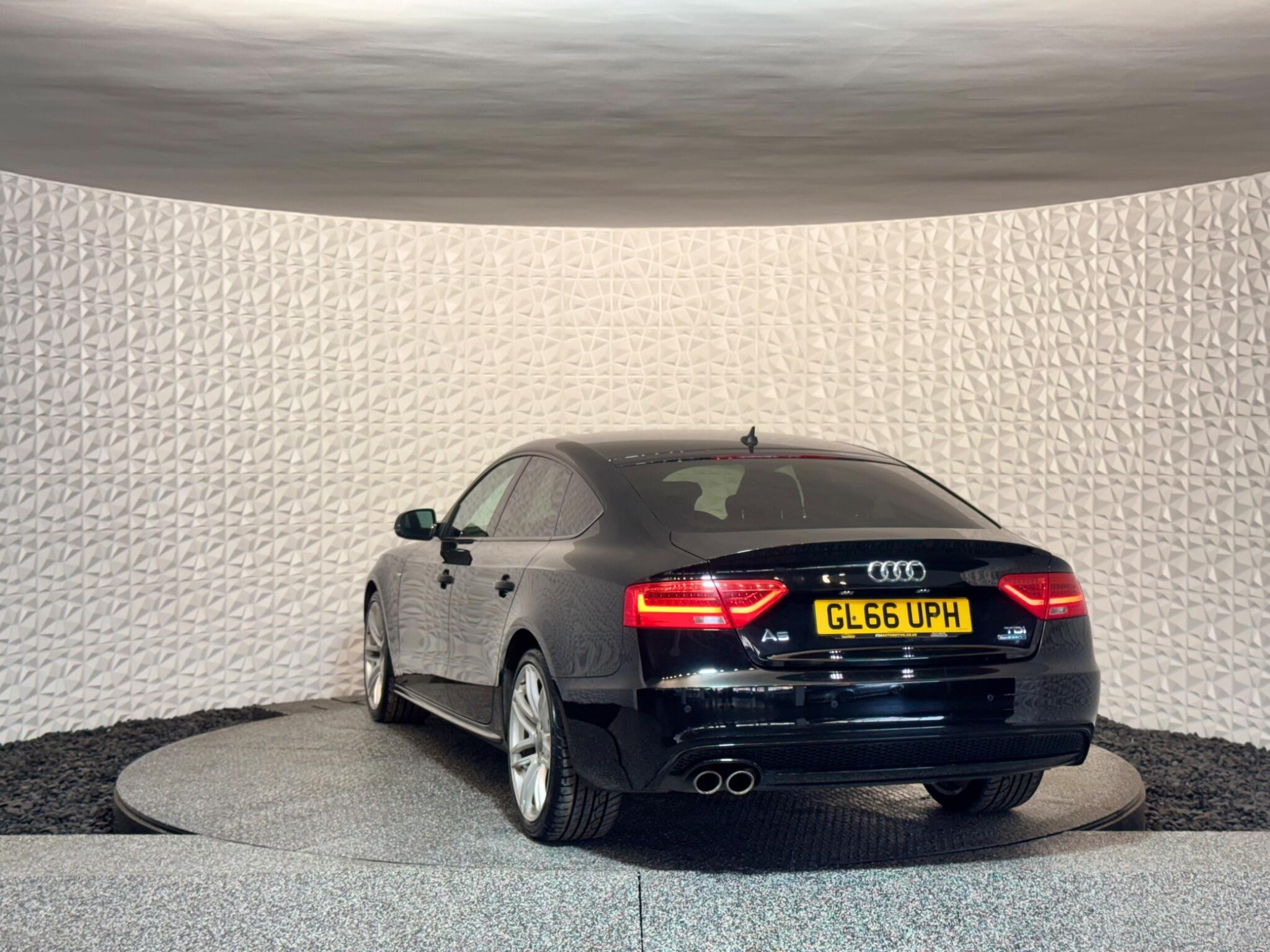 Audi A5 - Image 14