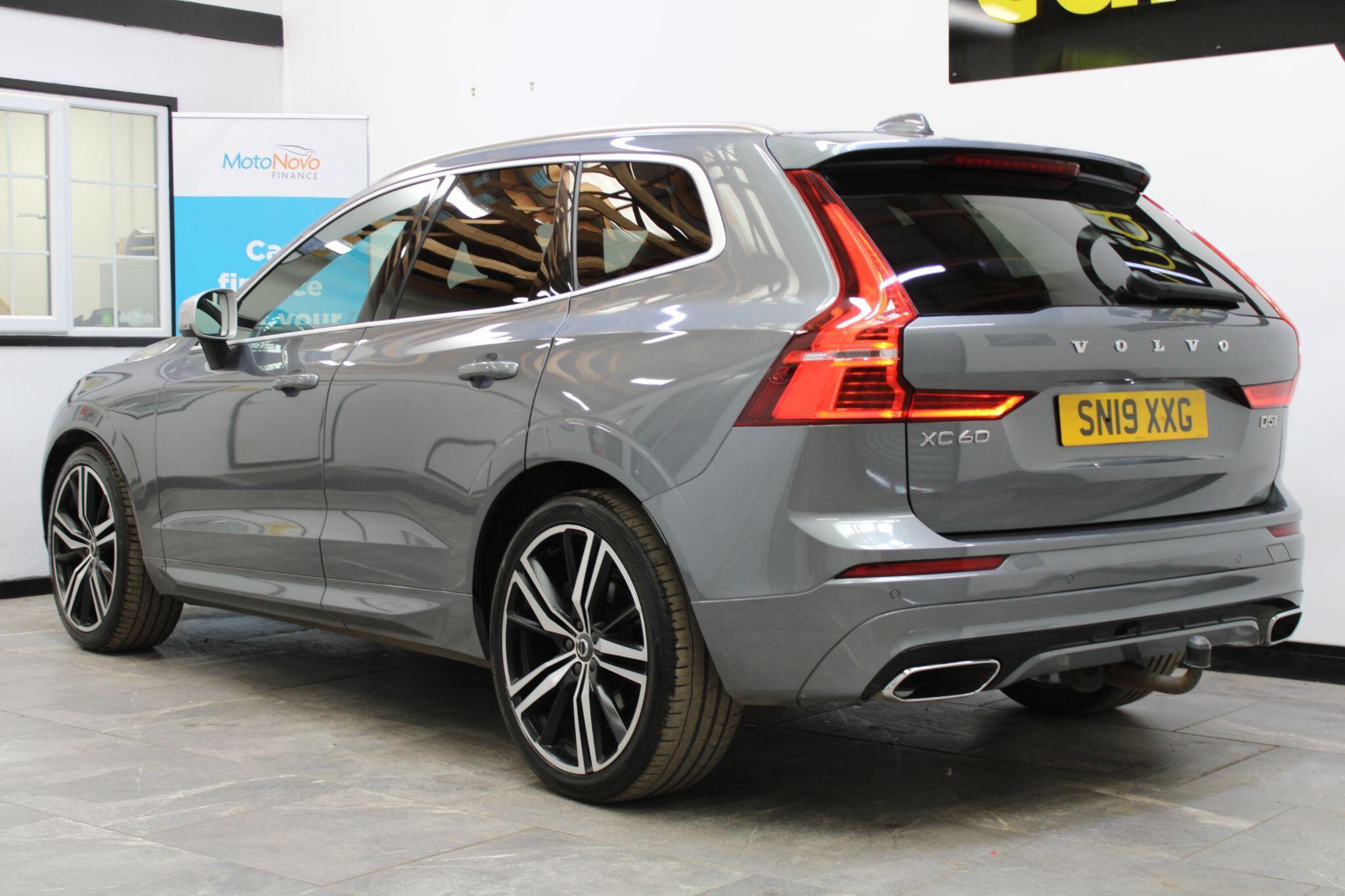 Volvo XC60 - Image 3