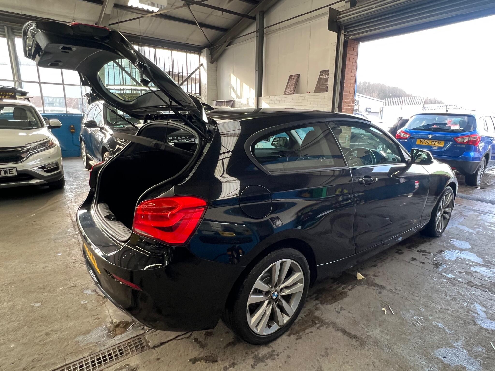 Vauxhall Astra - Image 14