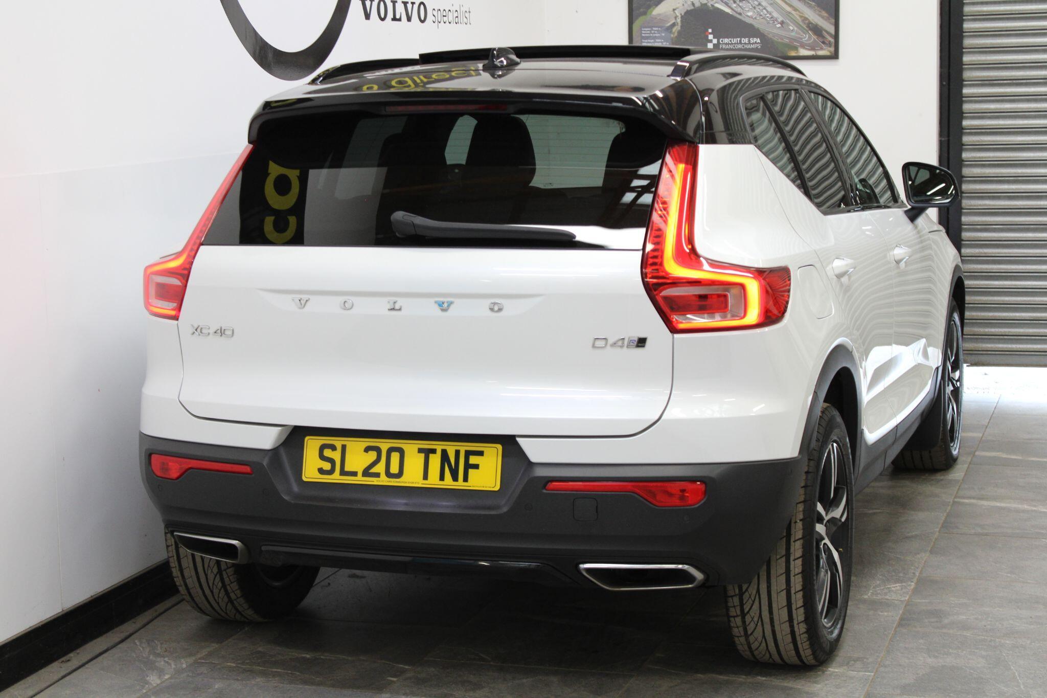 Volvo XC40 - Image 12