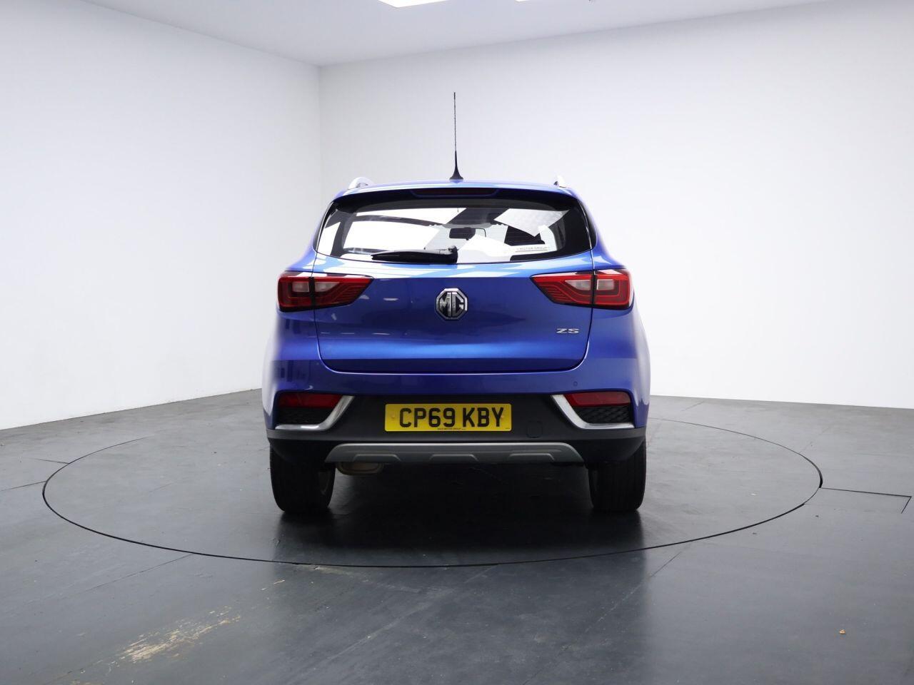 MG MG ZS - Image 11