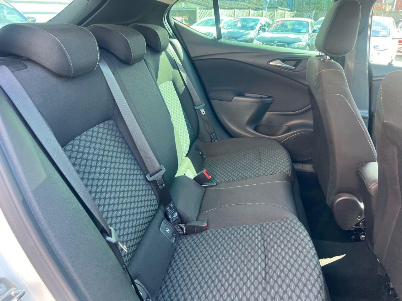 Vauxhall Astra - Image 31