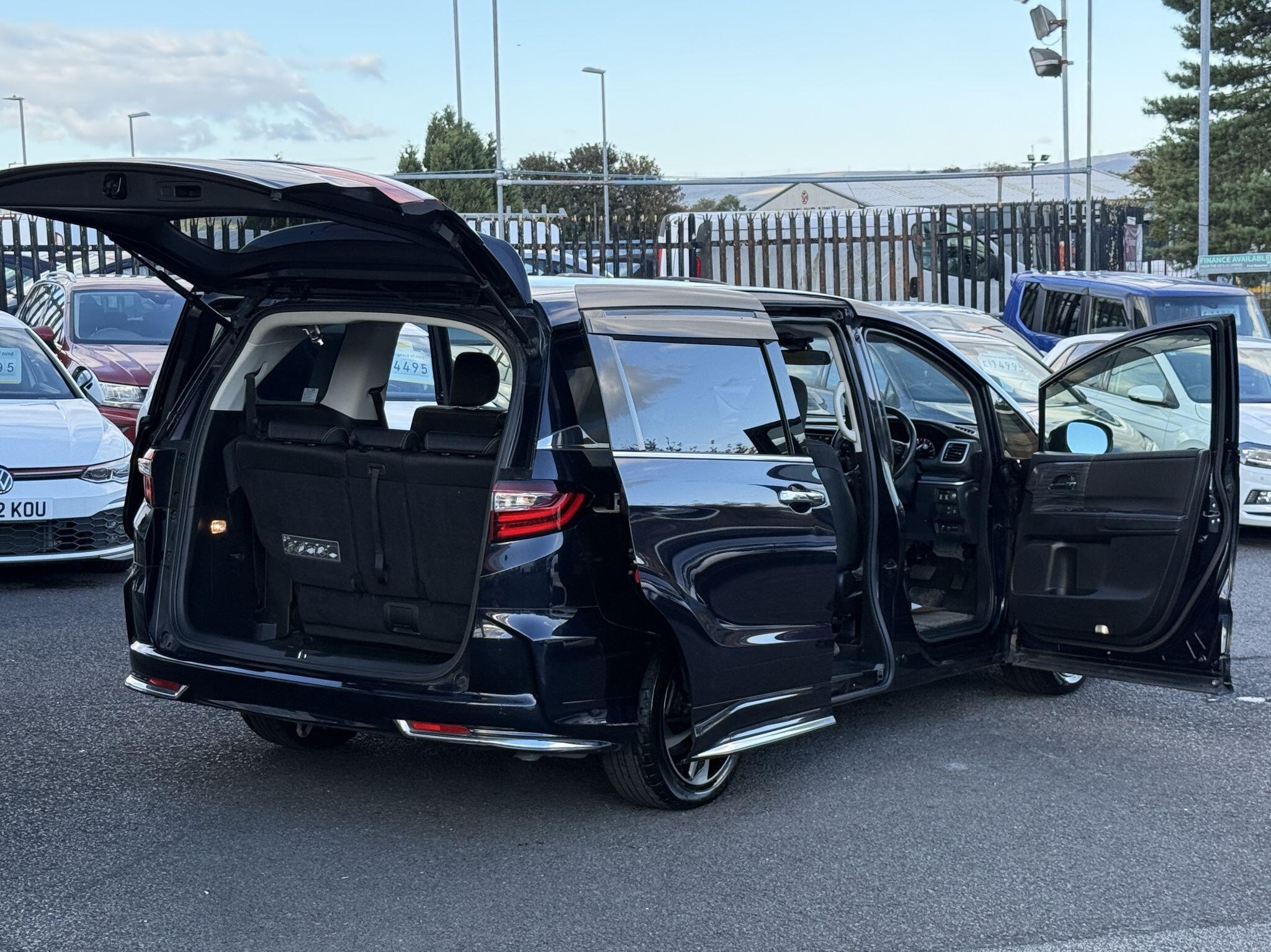 Honda Odyssey - Image 2