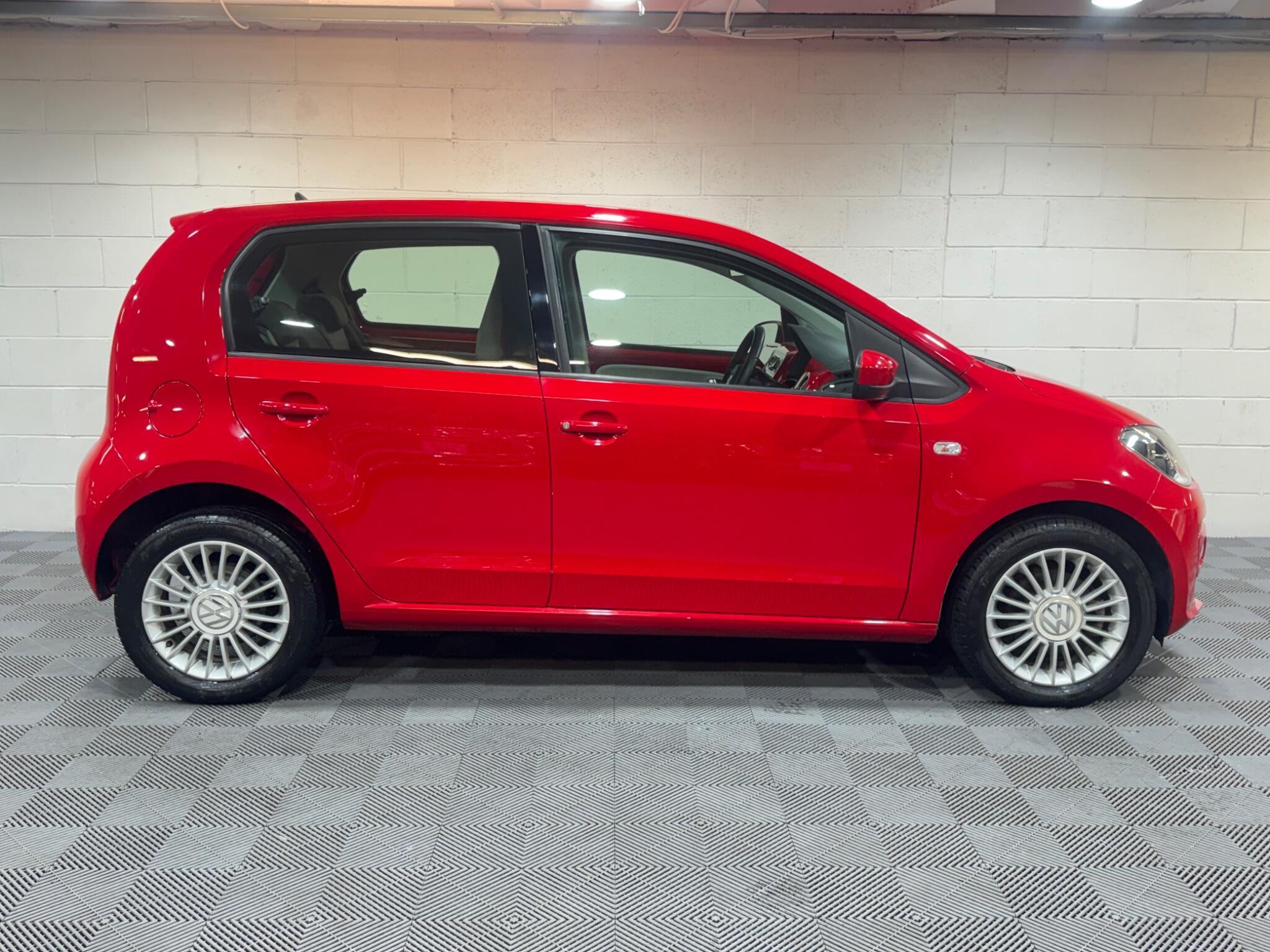 Volkswagen up! - Image 5