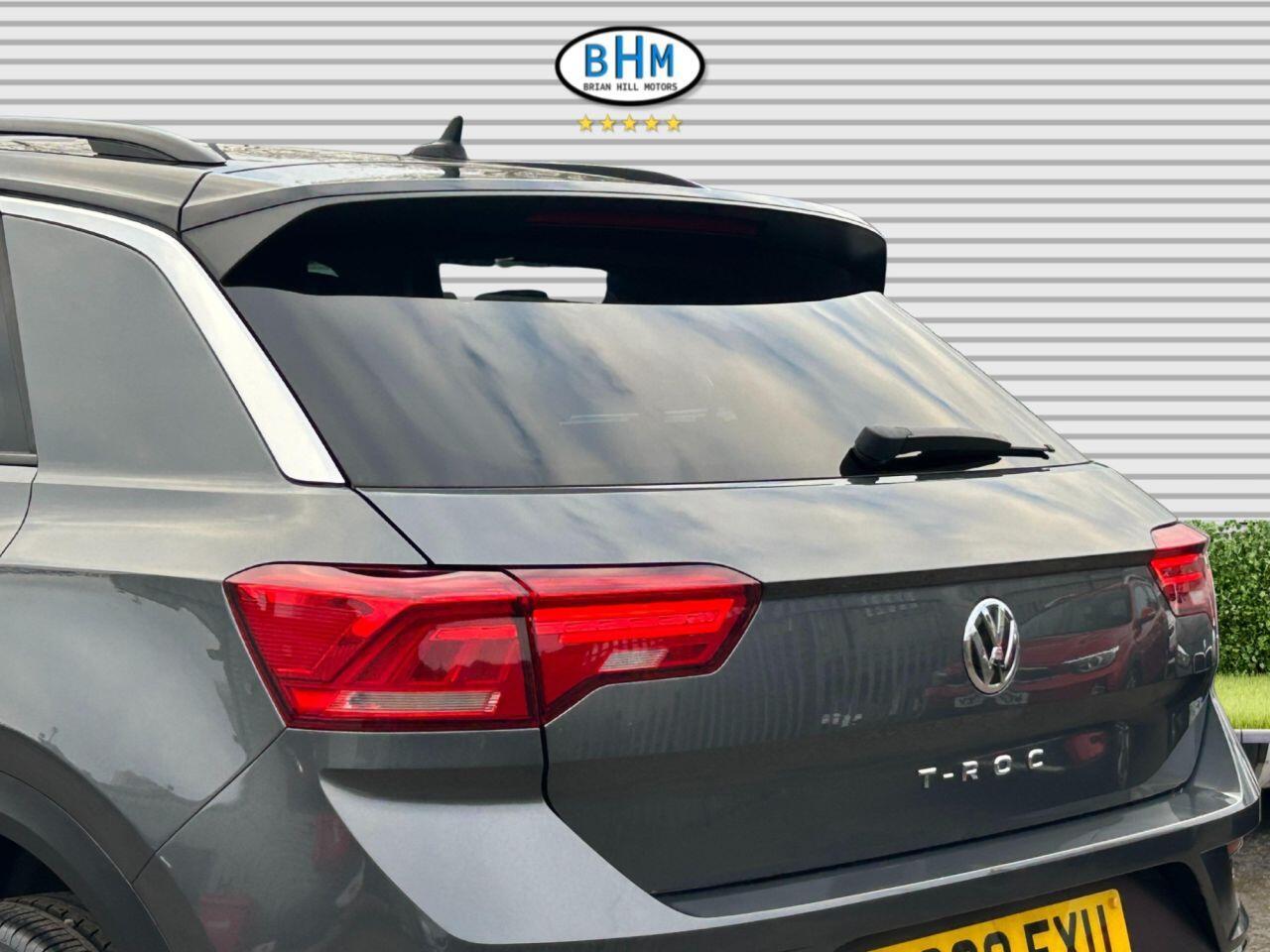 Volkswagen T-Roc - Image 20