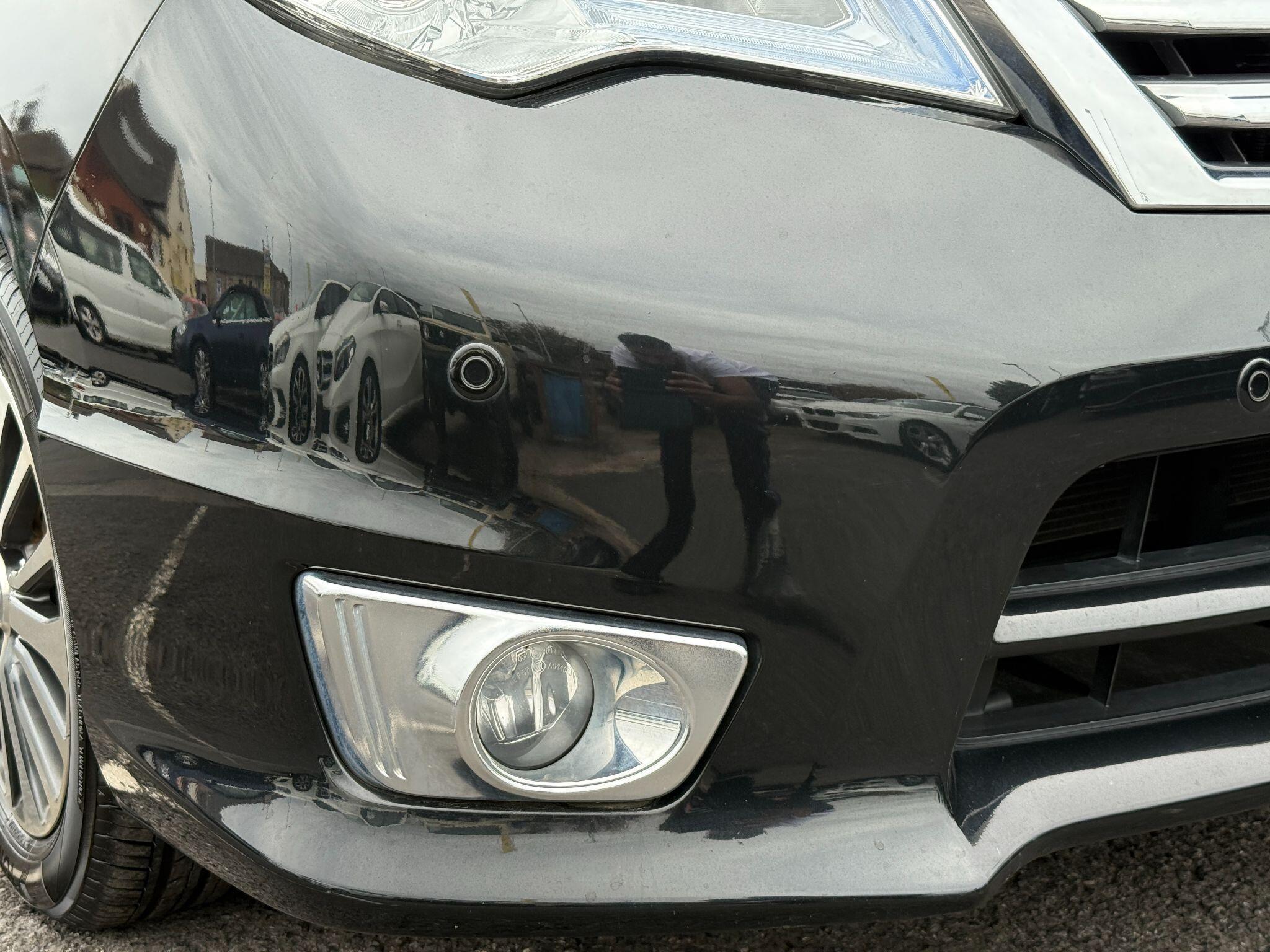 Nissan Serena - Image 12